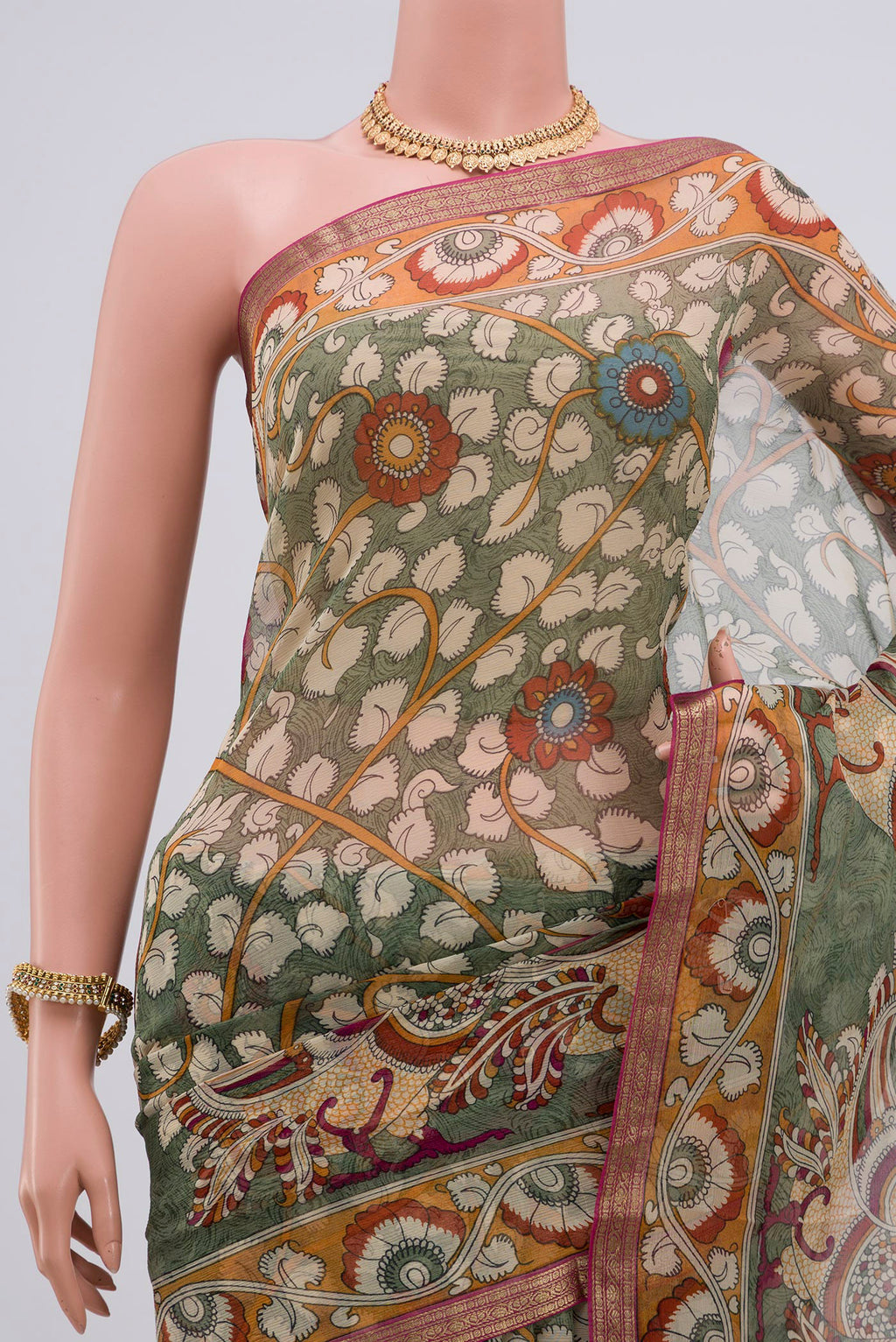 Border image of Light Green Chiffon Saree with Printed design on the body and Zari Border. 