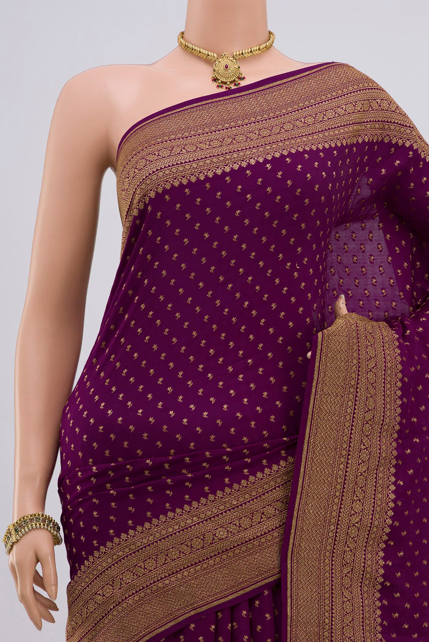 Border image of Purple Georgette Saree with Fancy on the body and Zari Border. 