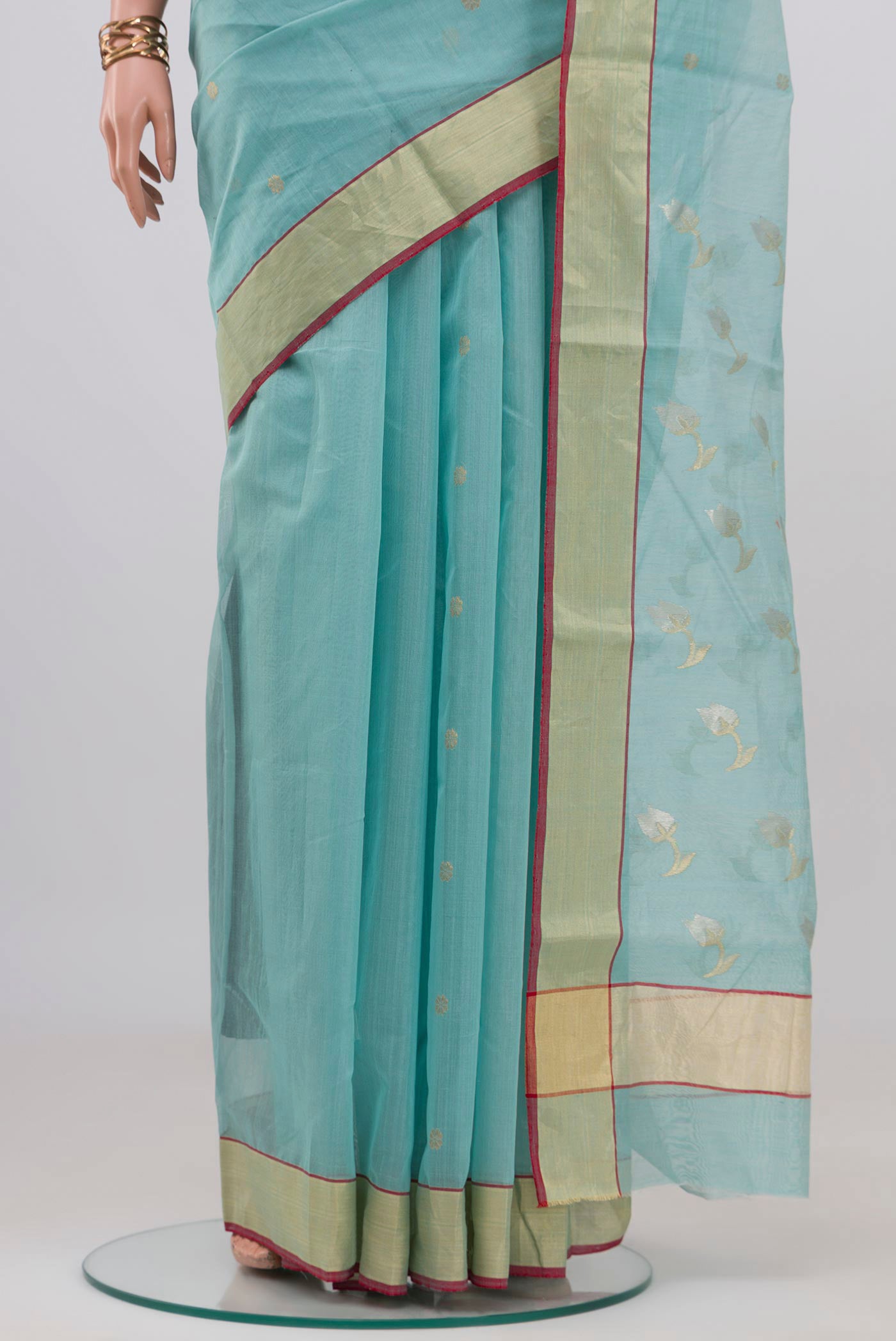 Pleats and pallu of Blue Chanderi Silk Cotton Saree with Zari Butta on the body and Zari Border. 