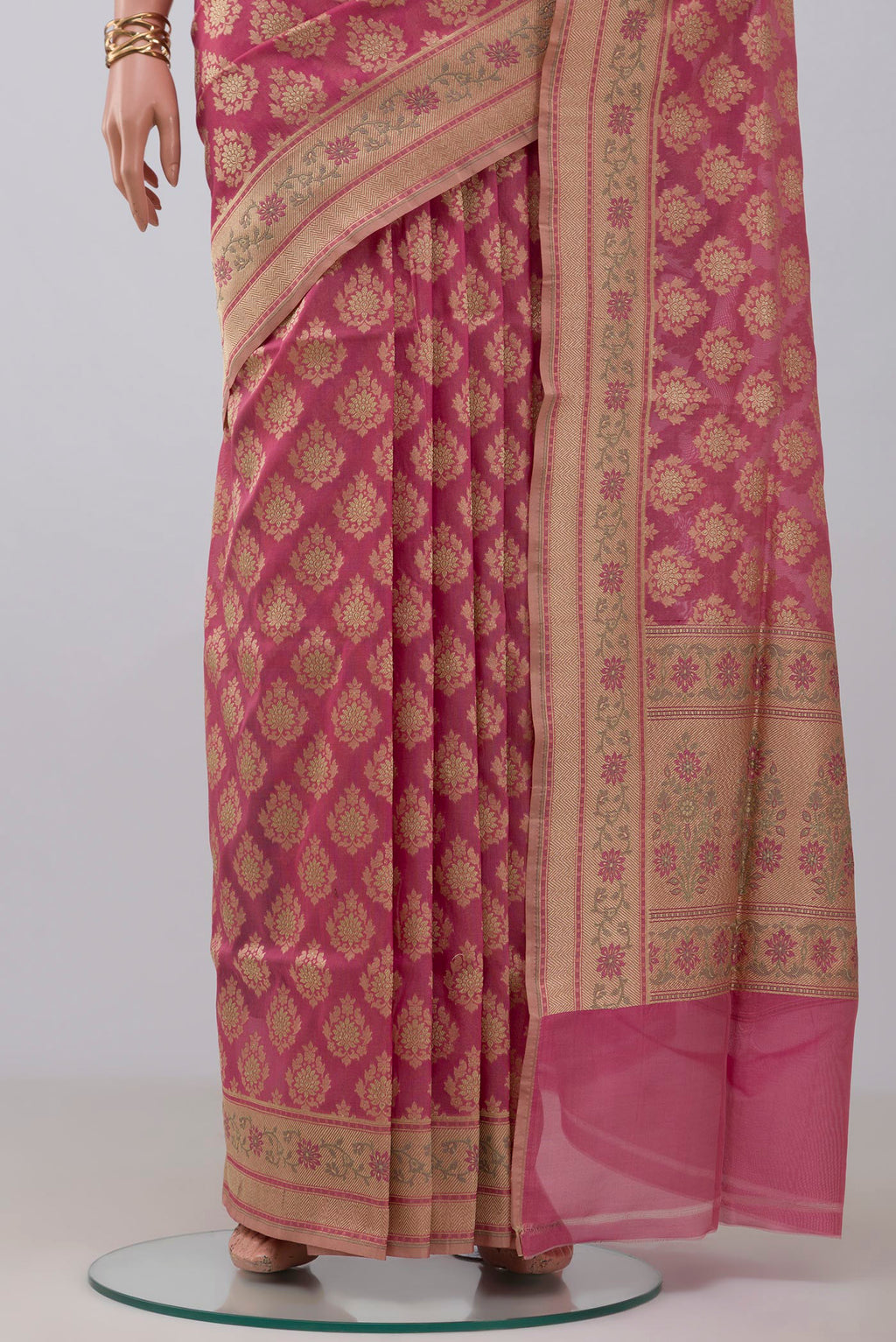 Pleats and pallu of Pink Banarasi Silk Saree with Zari Butta on the body and Zari Border. 