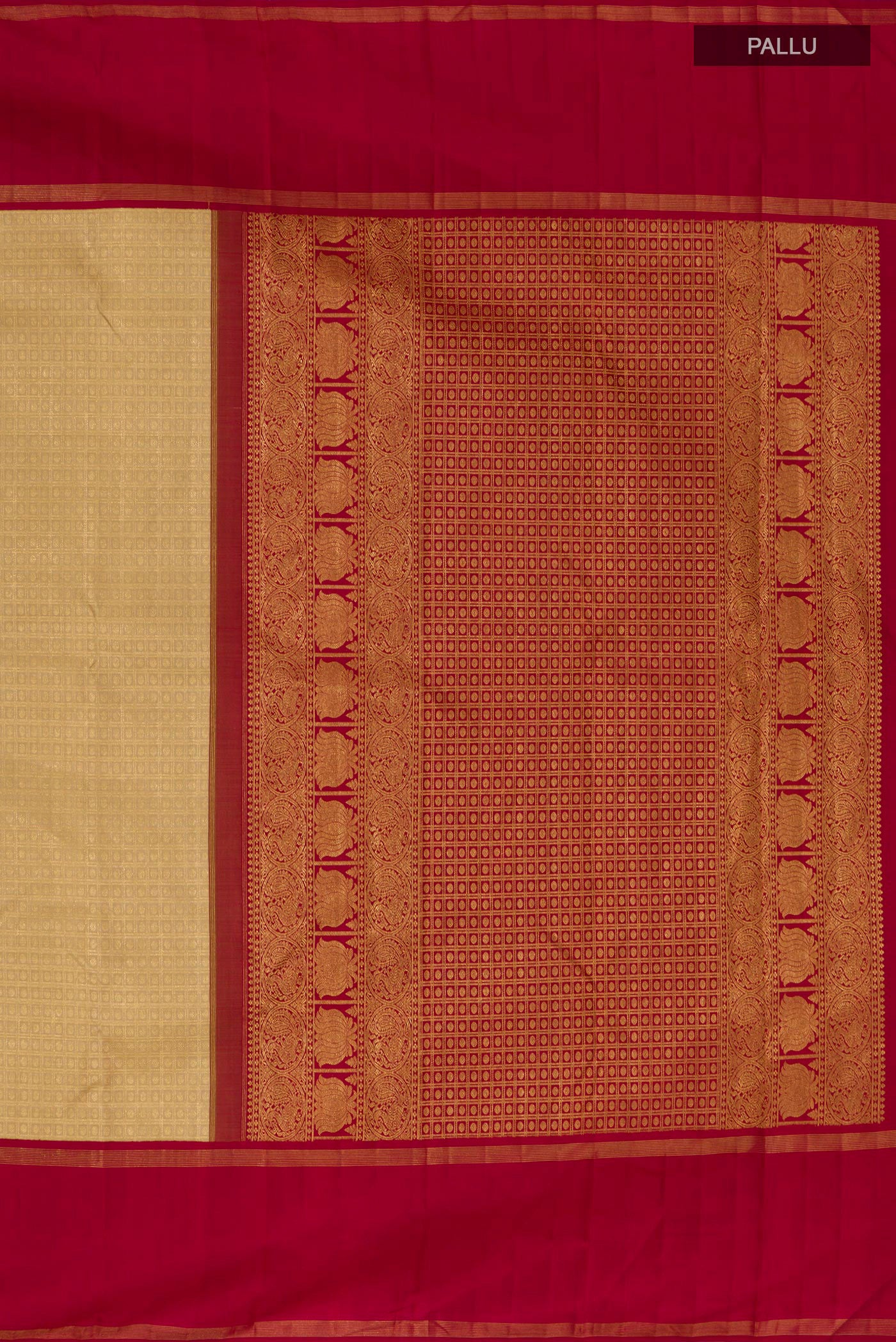 Close up image of the pallu of Golden Kanchipuram Silk Saree with Zari Brocade on the body and Thin Zari Line. 