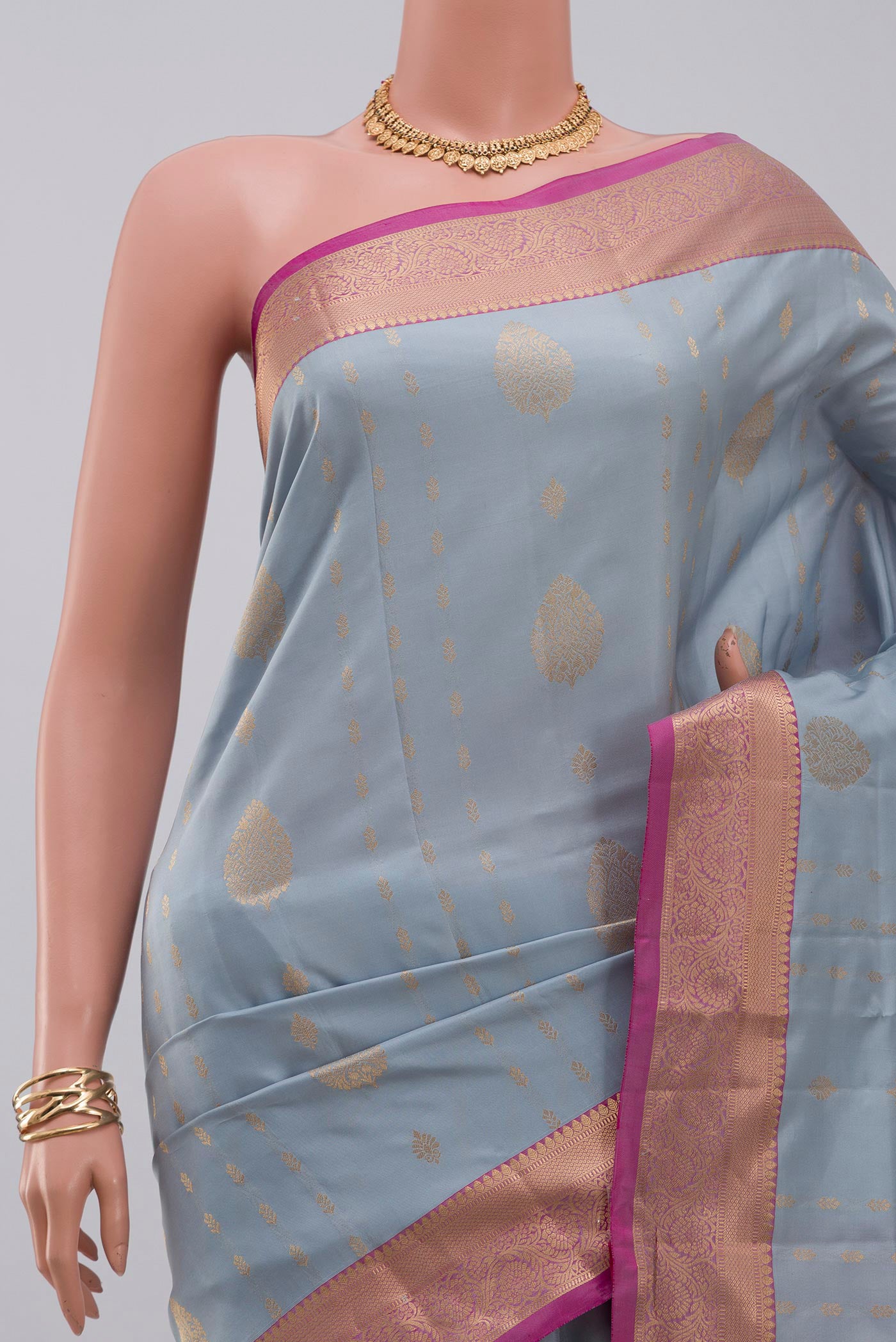 Border image of Light Blue Soft Silk Saree with Zari Butta on the body and Zari Border. 