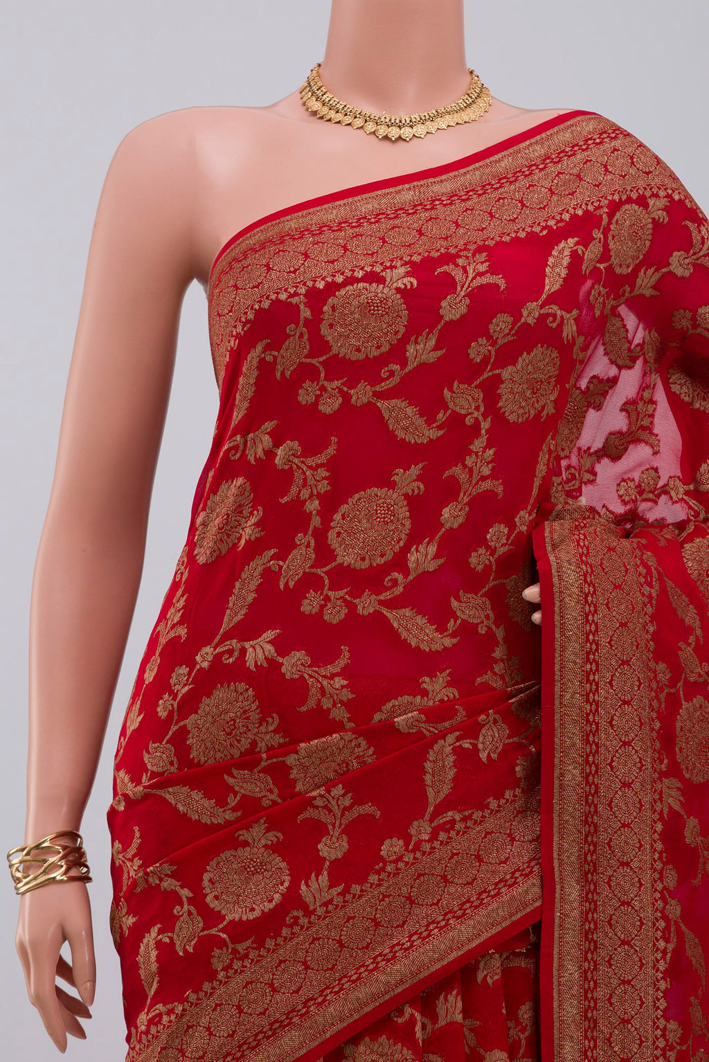 Border image of Red Georgette Saree with Fancy on the body and Fancy Border. 