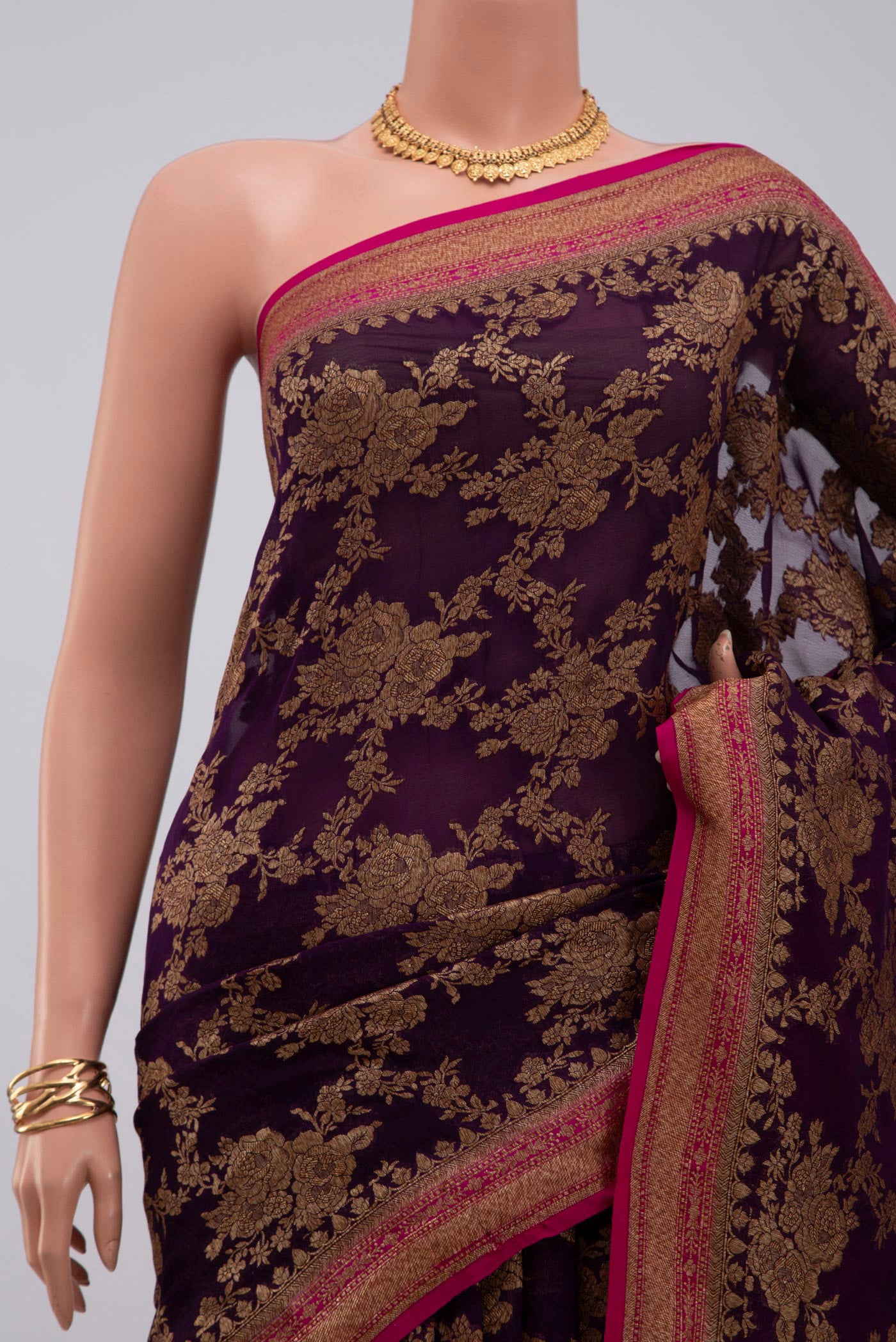 Border image of Purple Georgette Saree with Fancy on the body and Zari Border. 