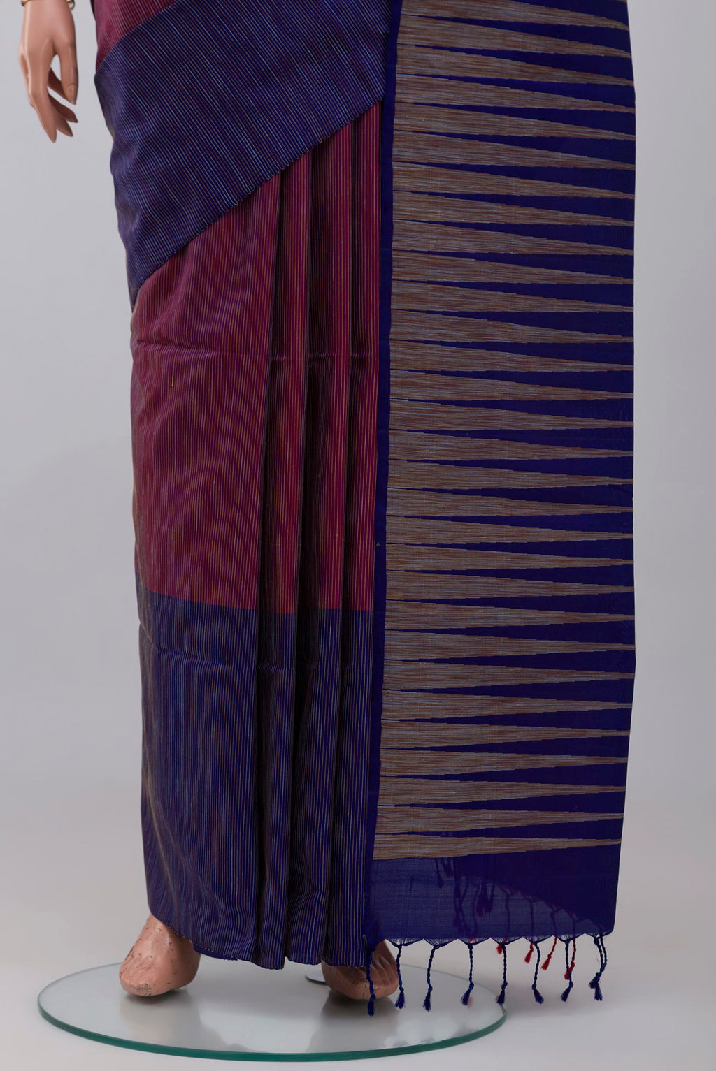 Pleats and pallu of Multi Color Soft Silk Saree with Fancy on the body and Without Border. 
