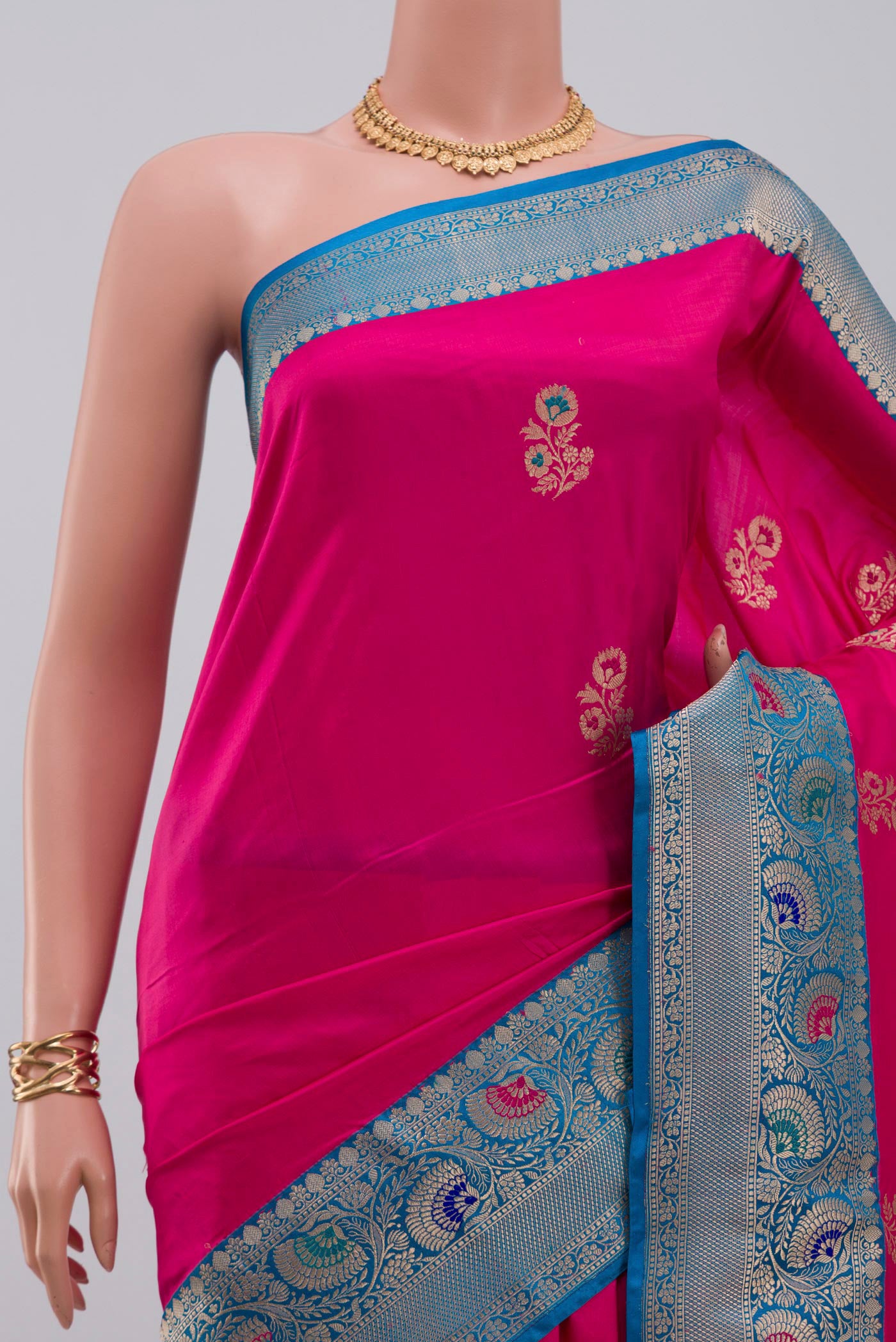 Border image of Pink Banarasi Katan Silk Saree with Zari Butta on the body and Fancy Border. 