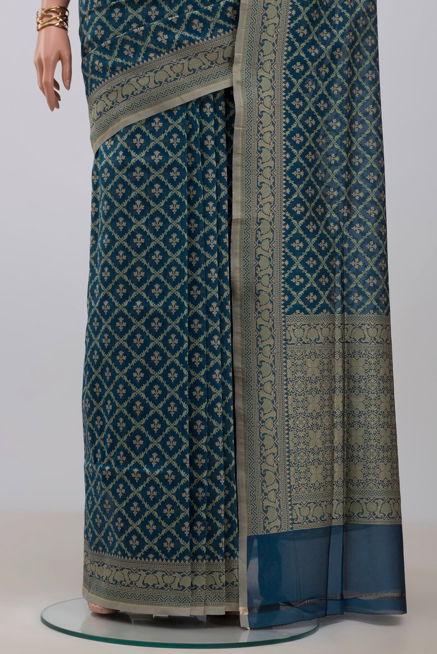 Pleats and pallu of Blue Banarasi Saree with Fancy on the body and Fancy Border. 