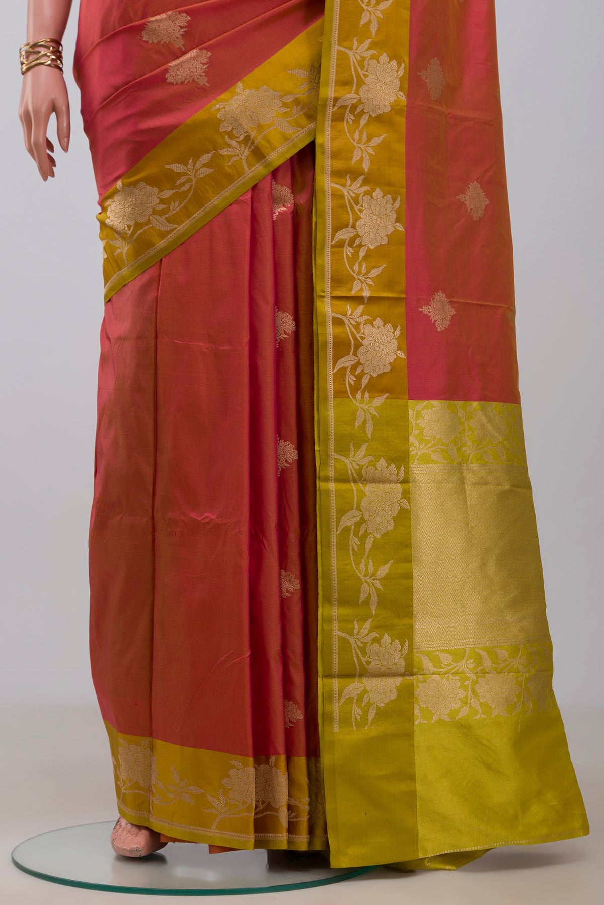 Pleats and pallu of Pink Banarasi Katan Silk Saree with Zari Butta on the body and Fancy Border. 