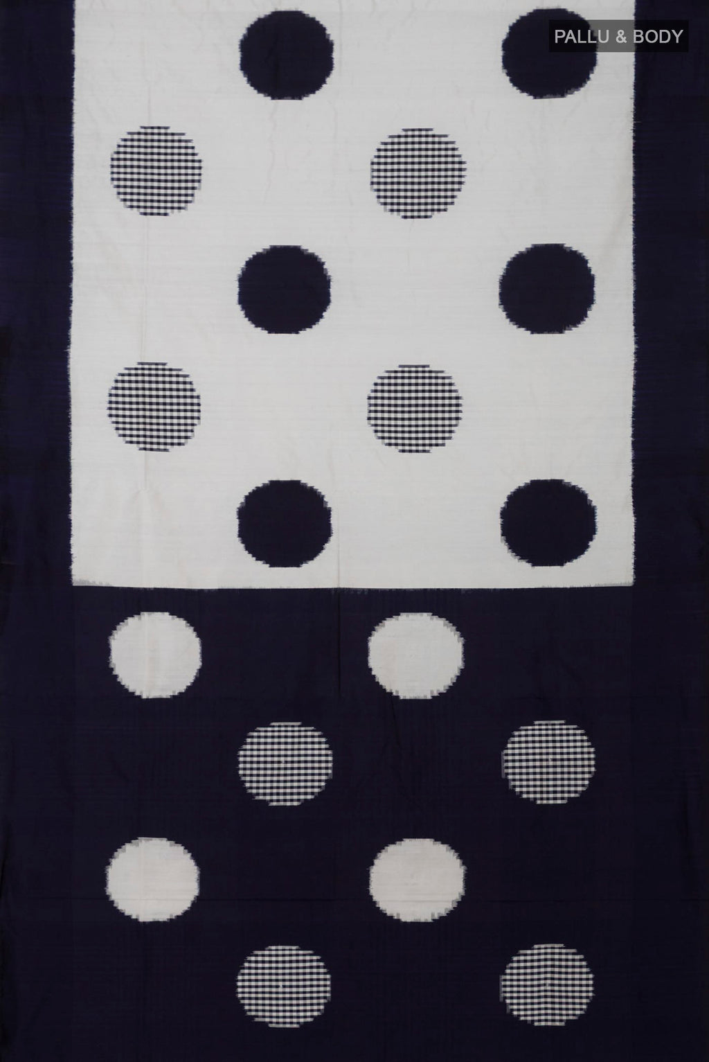 Flat view of White Pochampally Saree with Ikat design on the body and Plain Border. 