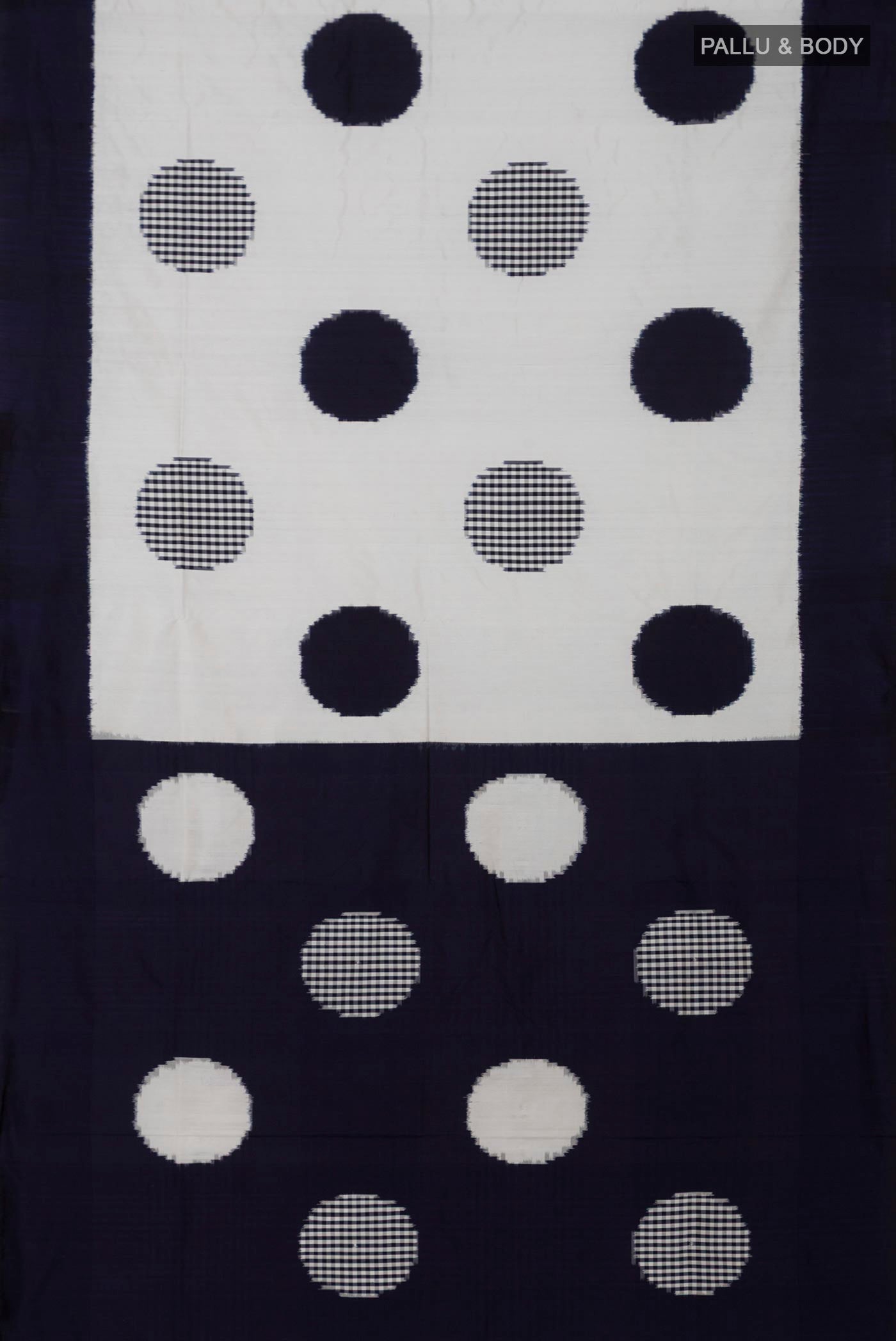 Flat view of White Pochampally Saree with Ikat design on the body and Plain Border. 