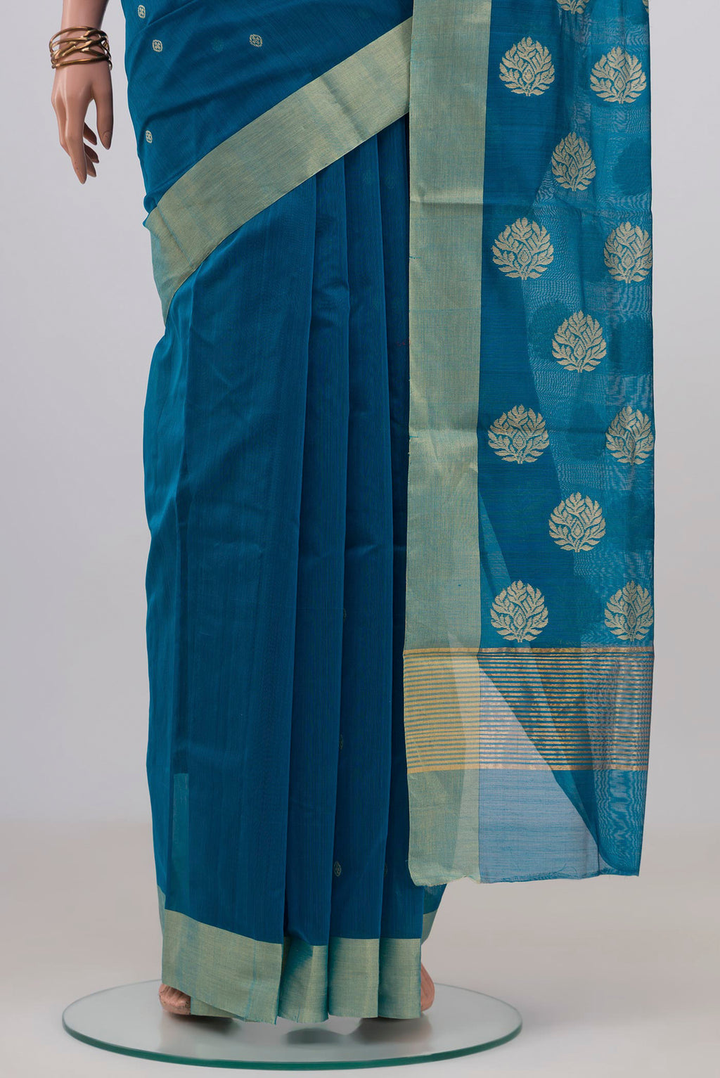 Pleats and pallu of Blue Chanderi Silk Cotton Saree with Zari Butta on the body and Zari Border. 
