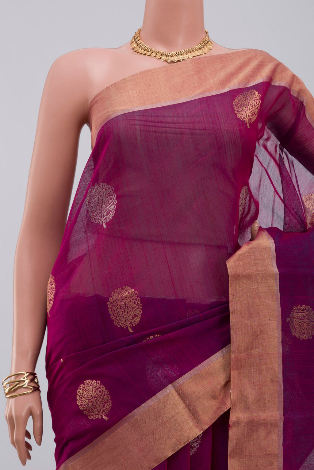 Border image of Purple Chanderi Silk Cotton Saree with Zari Butta on the body and Zari Border. 
