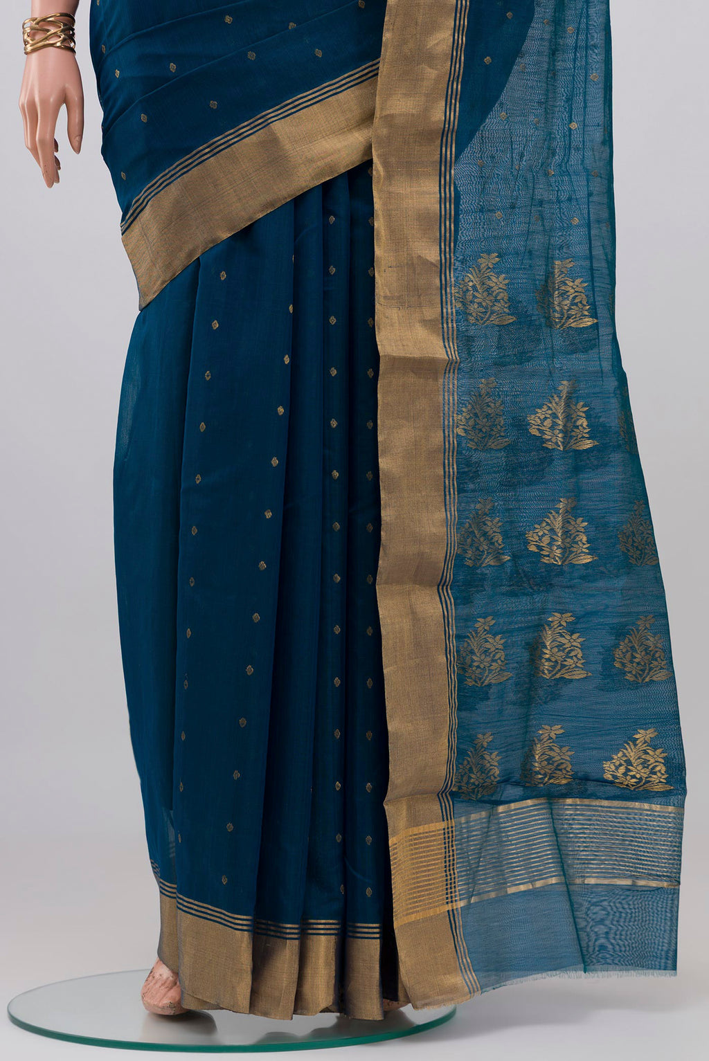 Pleats and pallu of Blue Chanderi Silk Cotton Saree with Zari Butta on the body and Zari Border. 