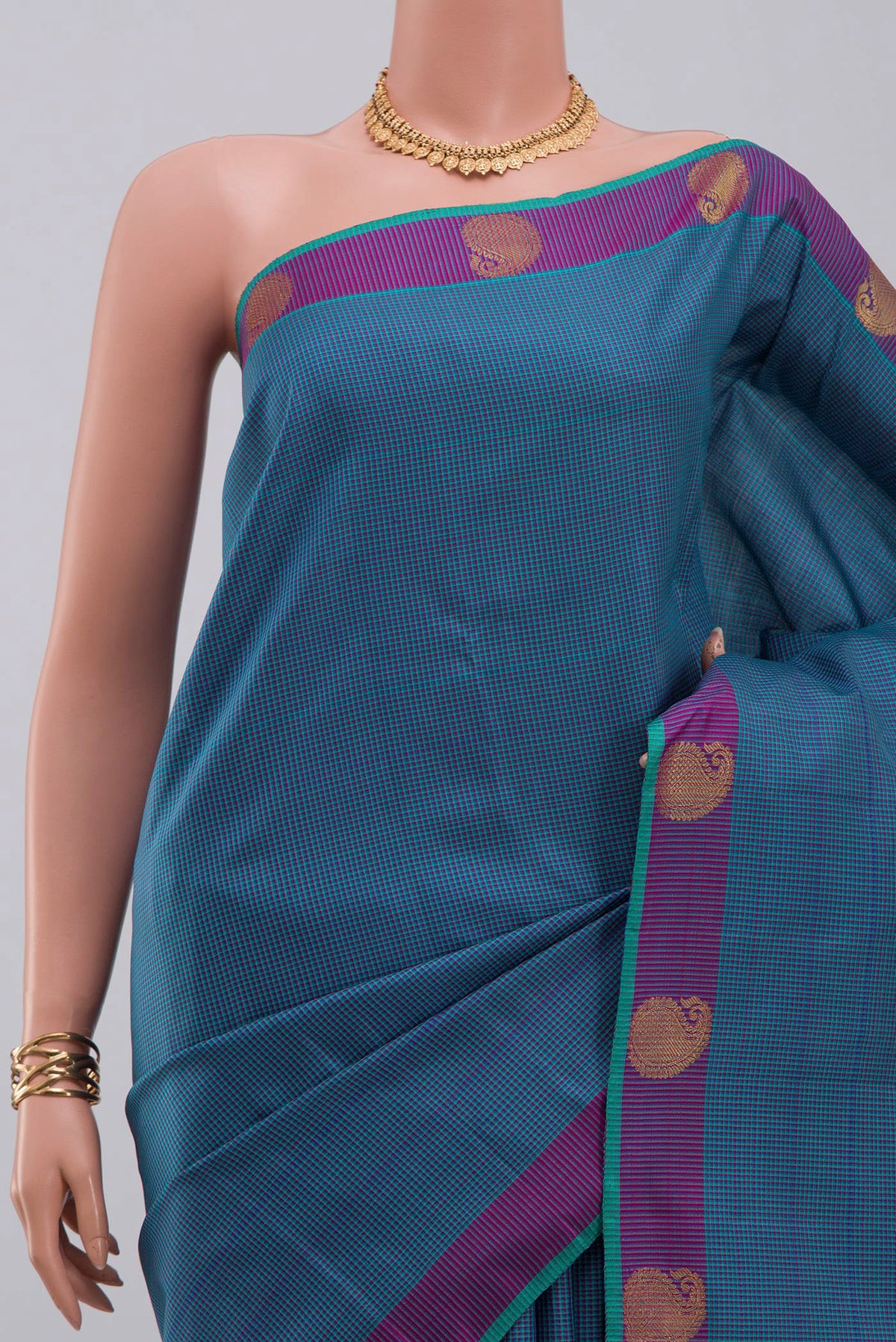 Border image of Pure Silk Pure Zari Blue Kanjivaram Saree with Checked design on the body and Fancy Border. 