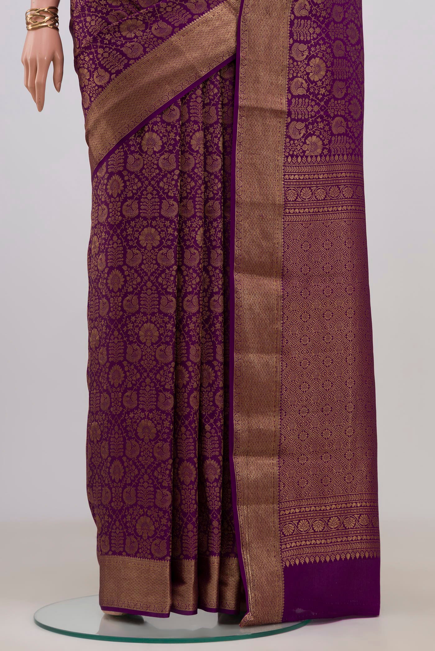 Pleats and pallu of Purple Mysore Crepe Saree with Zari Brocade on the body and Zari Border. 