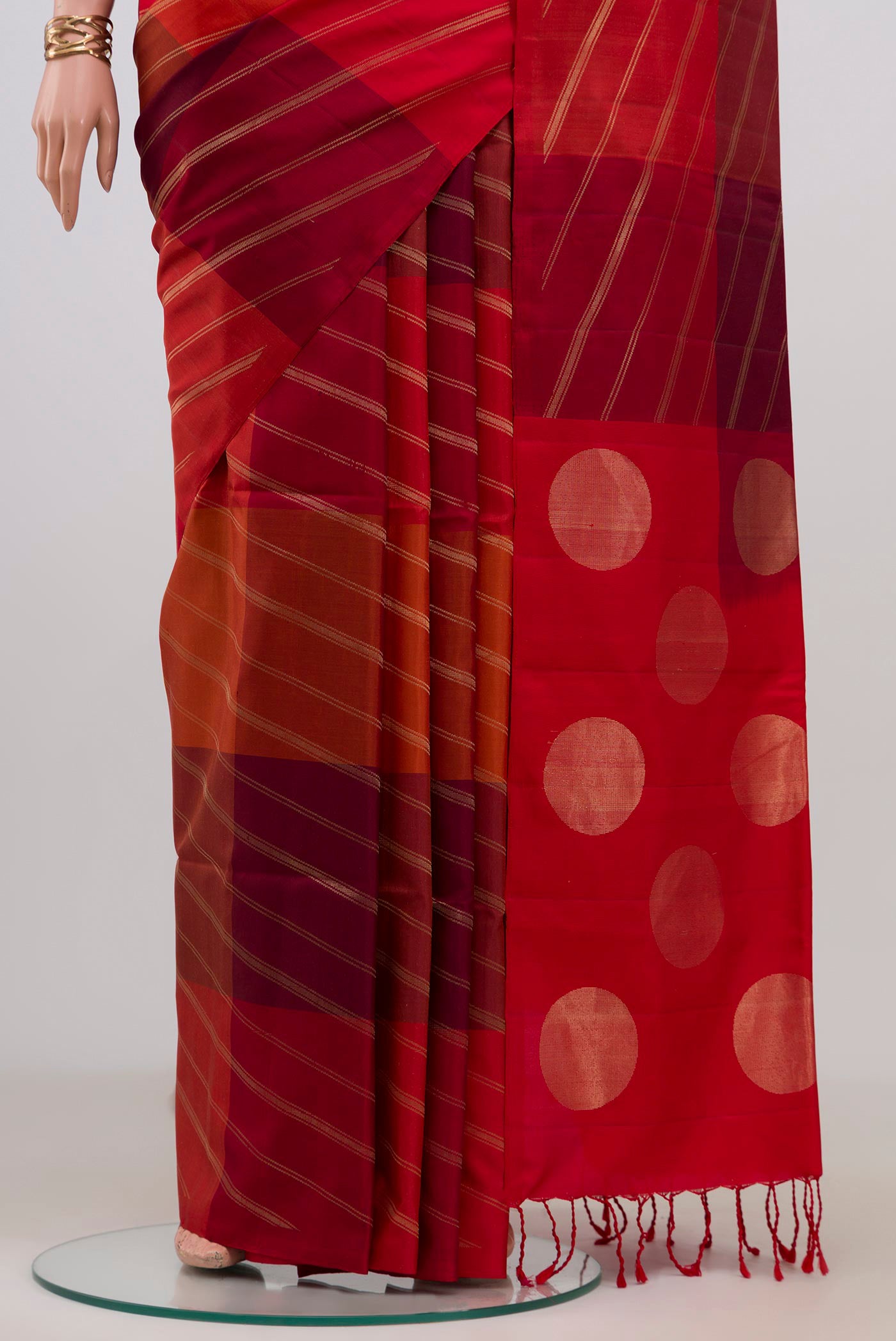 Pleats and pallu of Multi Color Soft Silk Saree with Fancy on the body and Without Border. 