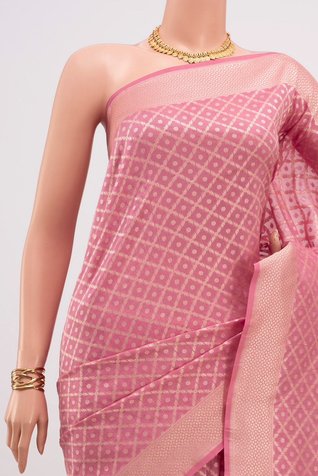 Border image of Pink Banarasi Saree with Fancy on the body and Fancy Border. 