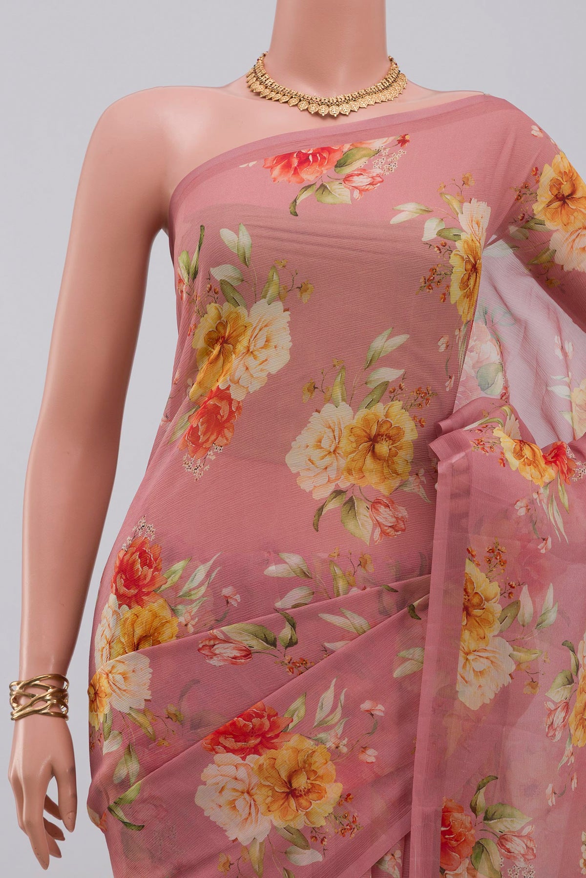 Border image of Pink Chiffon Saree with Printed design on the body and Without Border. 