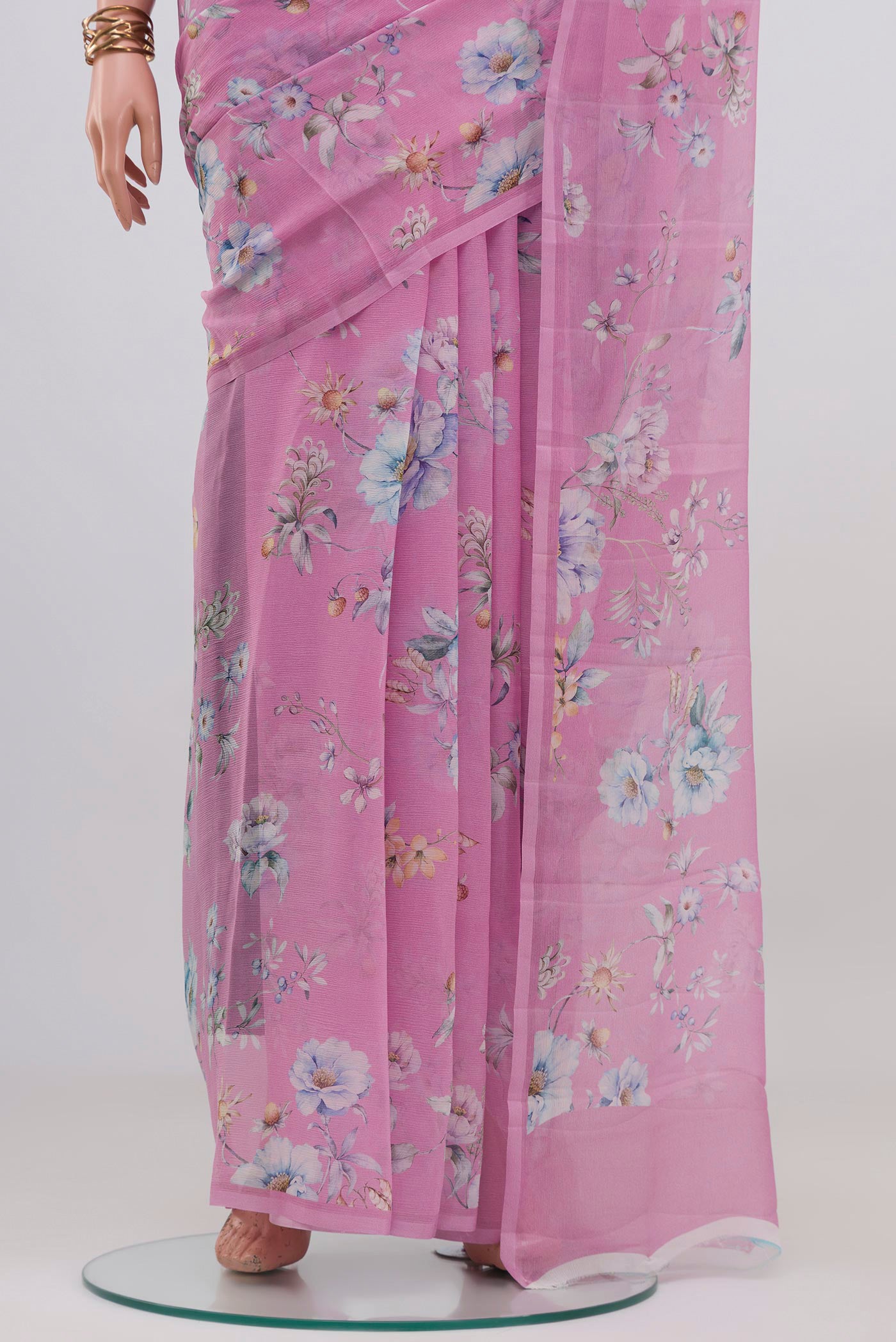 Pleats and pallu of Pink Mysore Chiffon Saree with Floral Print on the body and Without Border. 