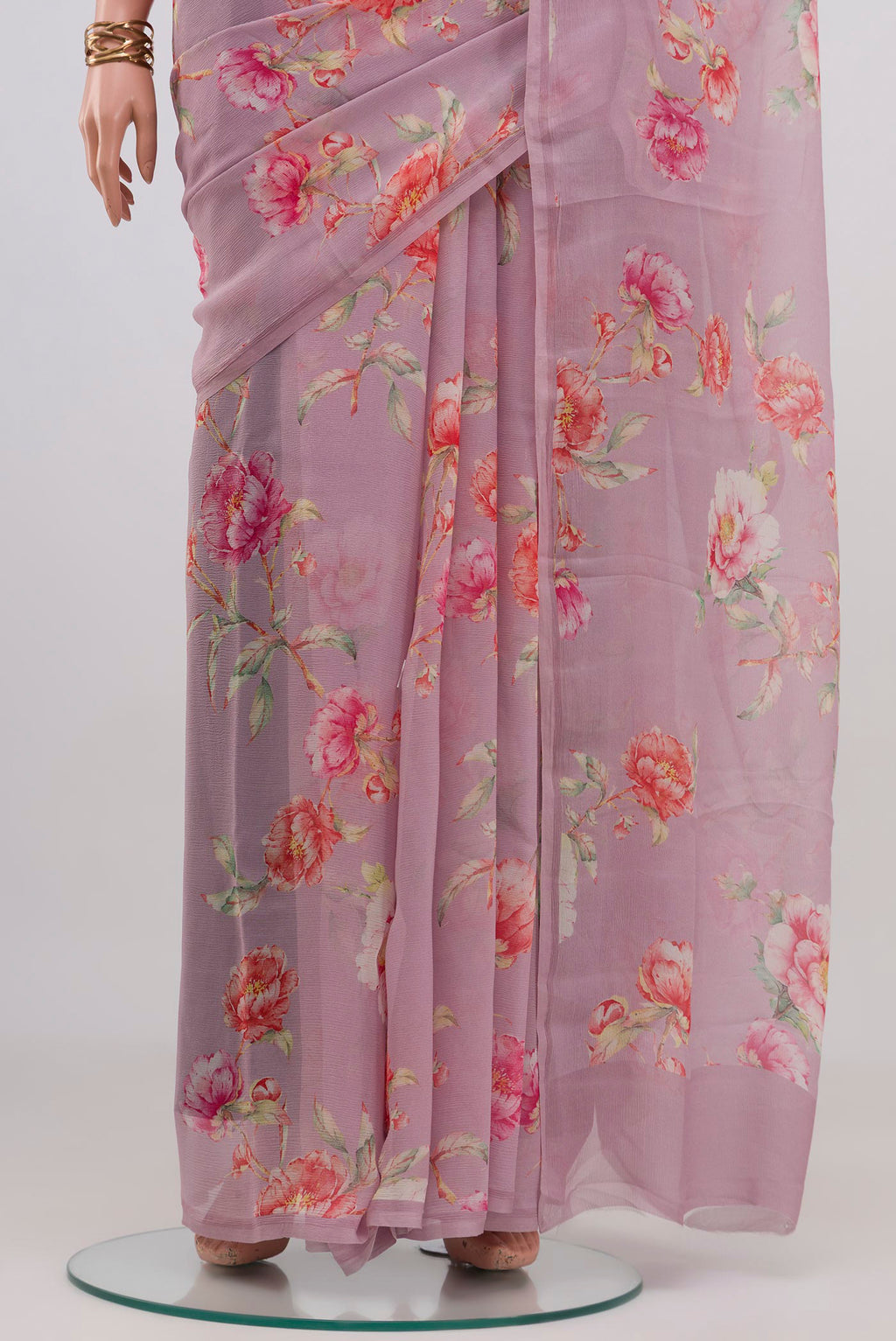 Pleats and pallu of Lavender Mysore Chiffon Saree with Floral Print on the body and Without Border. 