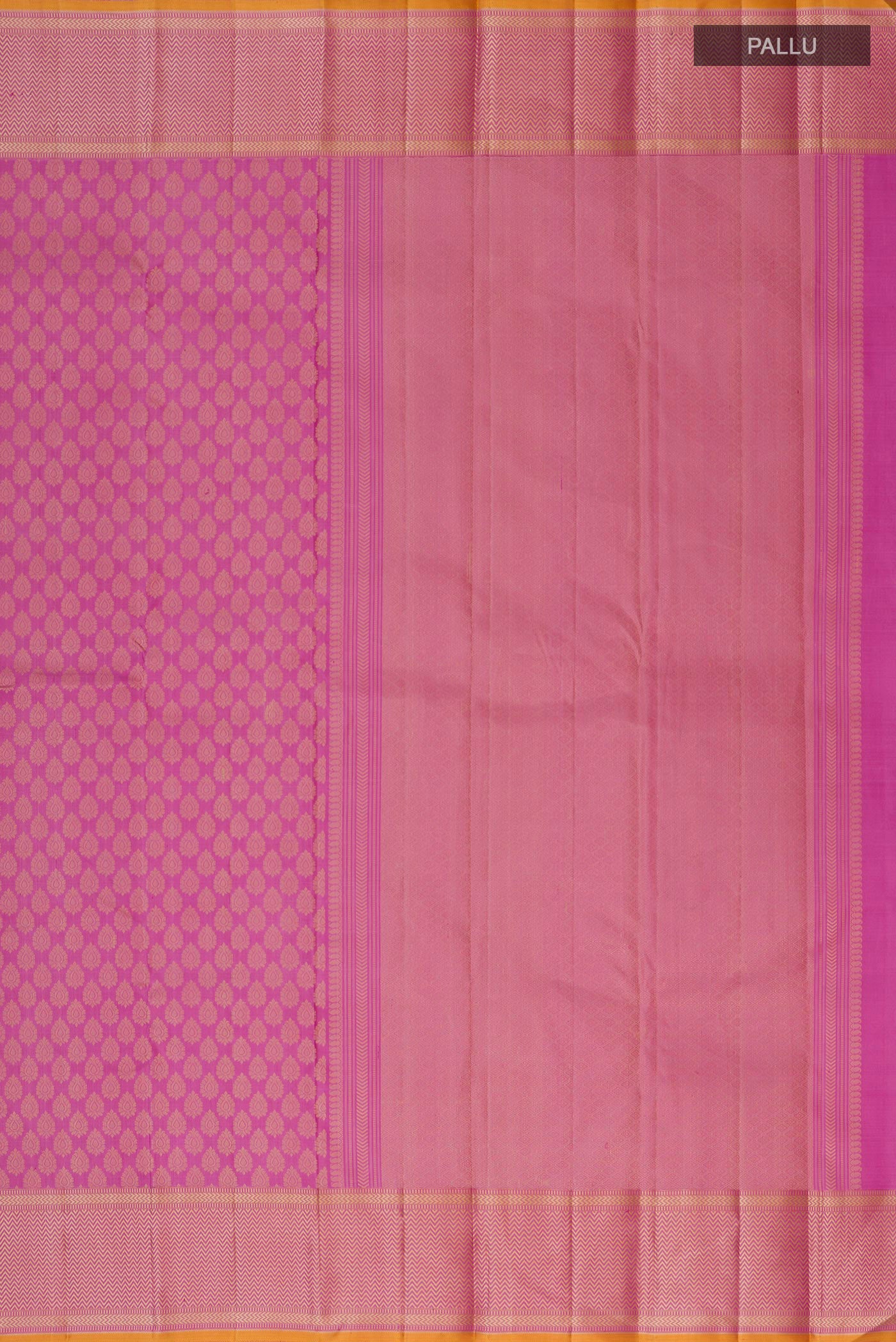 Close up image of the pallu of Lavender Kanchipuram Silk Saree with Jacquard design on the body and Thread Border. 