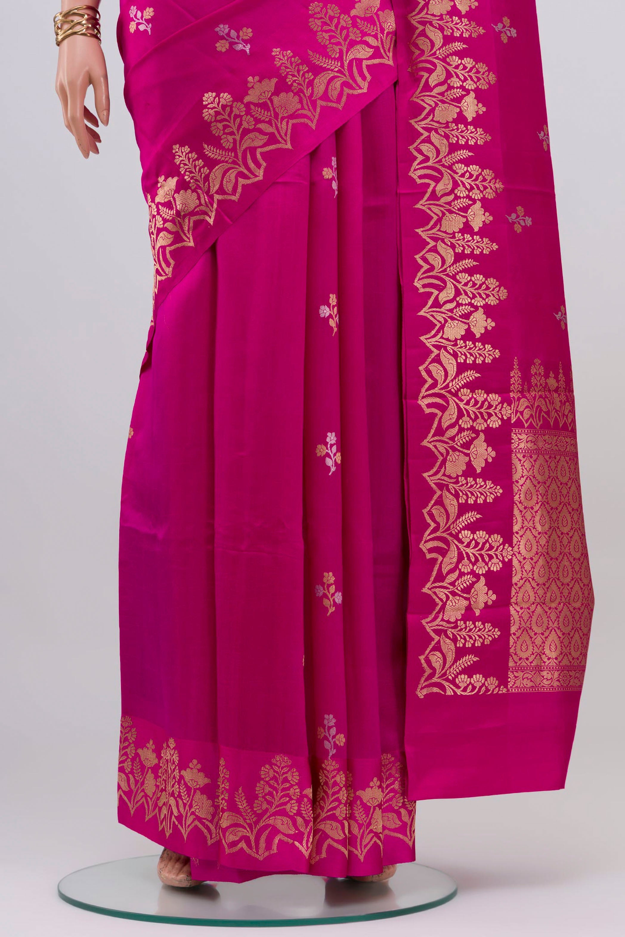 Pleats and pallu of Pink Banarasi Katan Silk Saree with Zari Butta on the body and Fancy Border. 