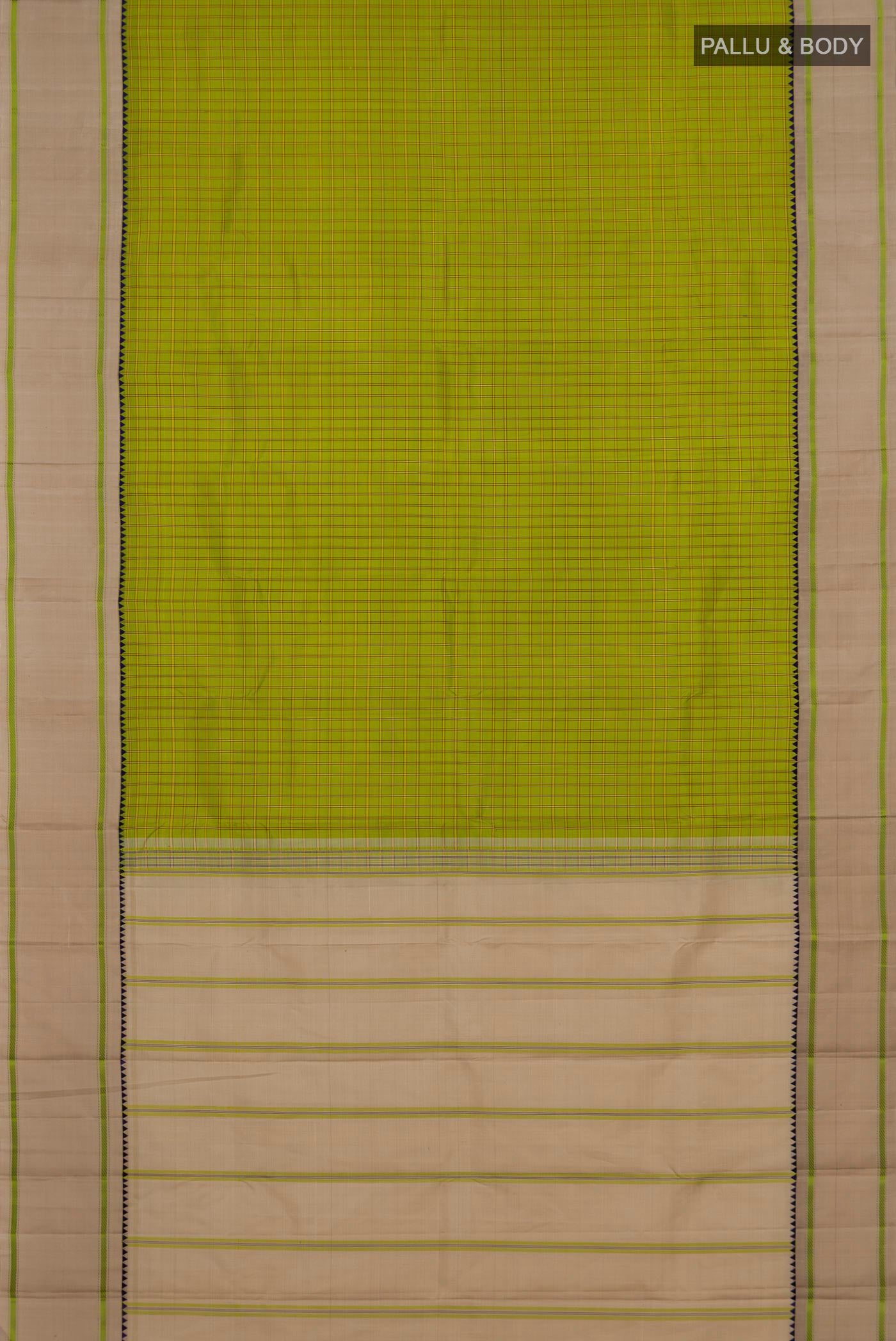 Flat view of Green Kanjivaram Silk Saree with Checked design on the body and Thread Border. 