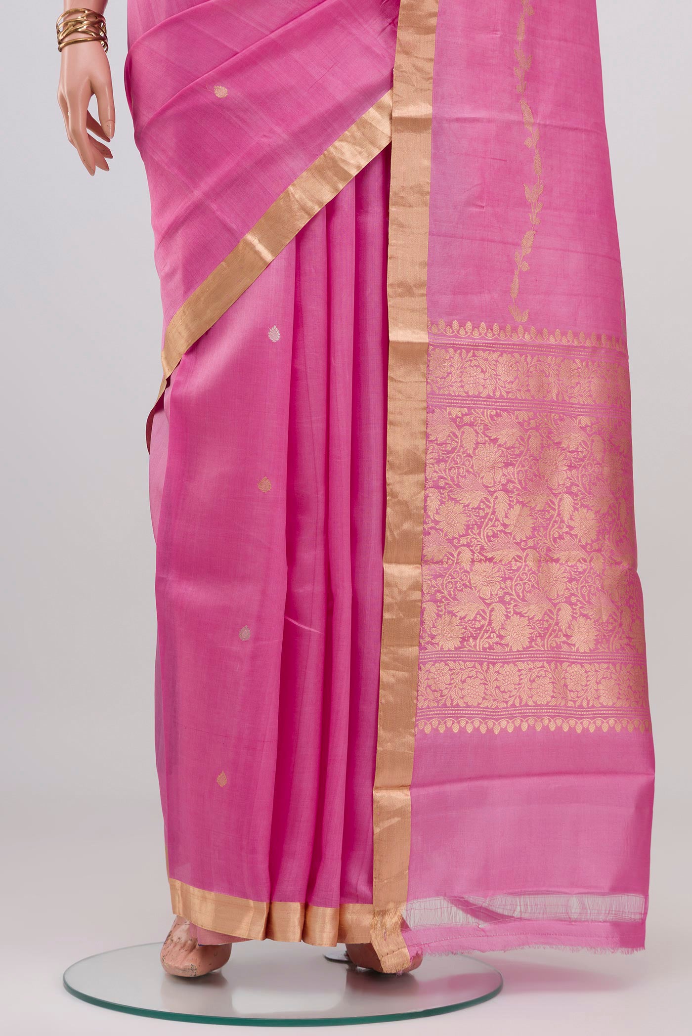 Pleats and pallu of Pink Banarasi Katan Silk Saree with Zari Butta on the body and Zari Border. 