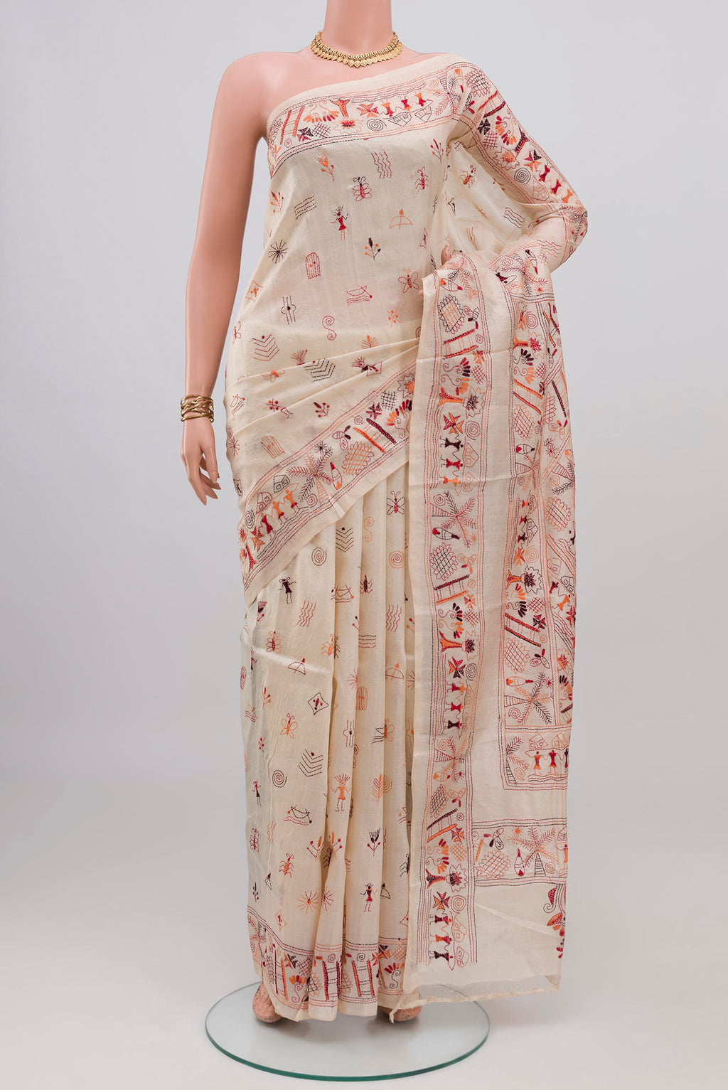 Cream Tussar Silk Saree with Kantha Work on the body and Thread Border.  displayed on a mannequin