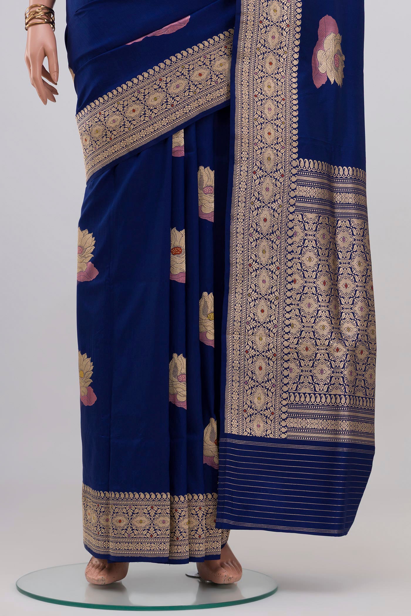 Pleats and pallu of Blue Banarasi Silk Saree with Zari Butta on the body and Zari Border. 