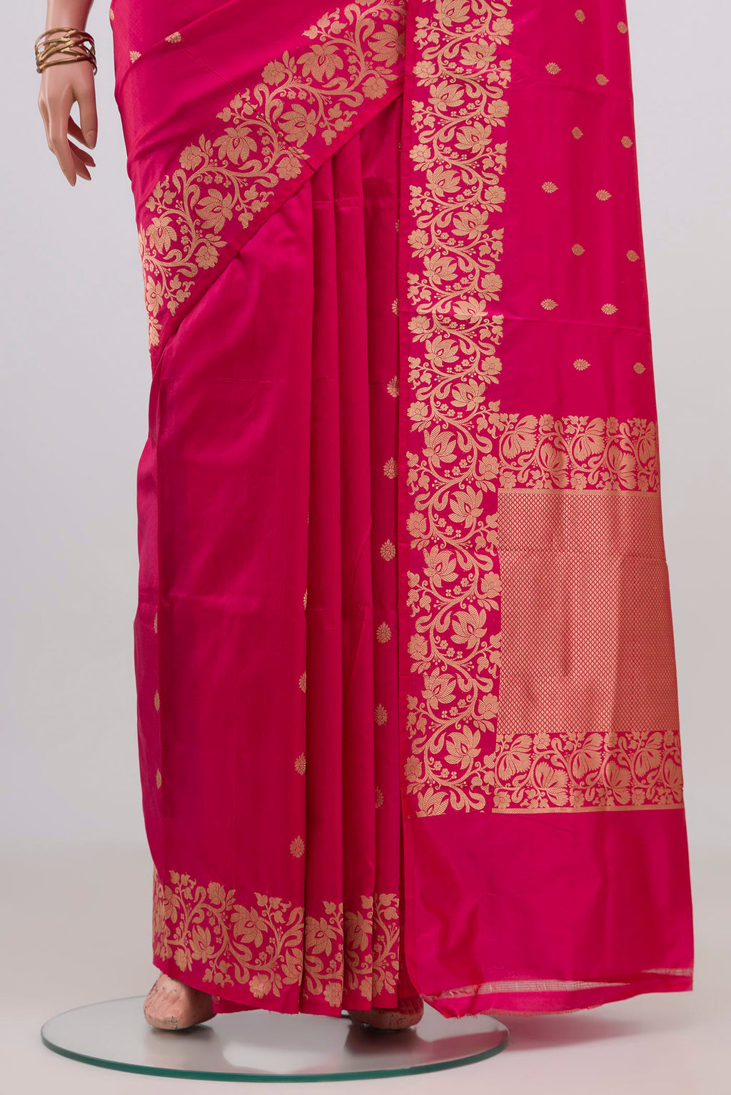 Pleats and pallu of Pink Banarasi Katan Silk Saree with Zari Butta on the body and Fancy Border. 