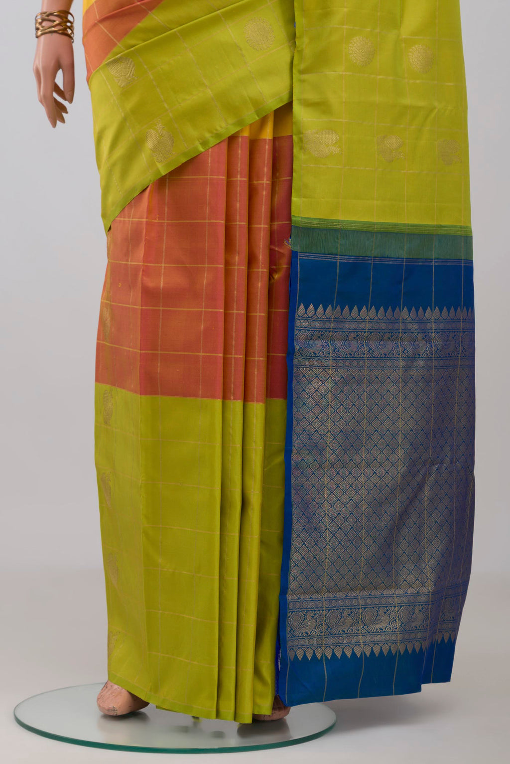 Pleats and pallu of Multi Color Kanjivaram Silk Saree with Checked design on the body and Without Border. 