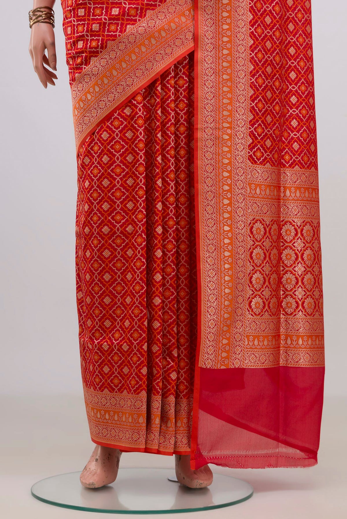 Pleats and pallu of Pure Silk Red Banarasi Saree with Jacquard With Zari Butta on the body and Zari Border. 