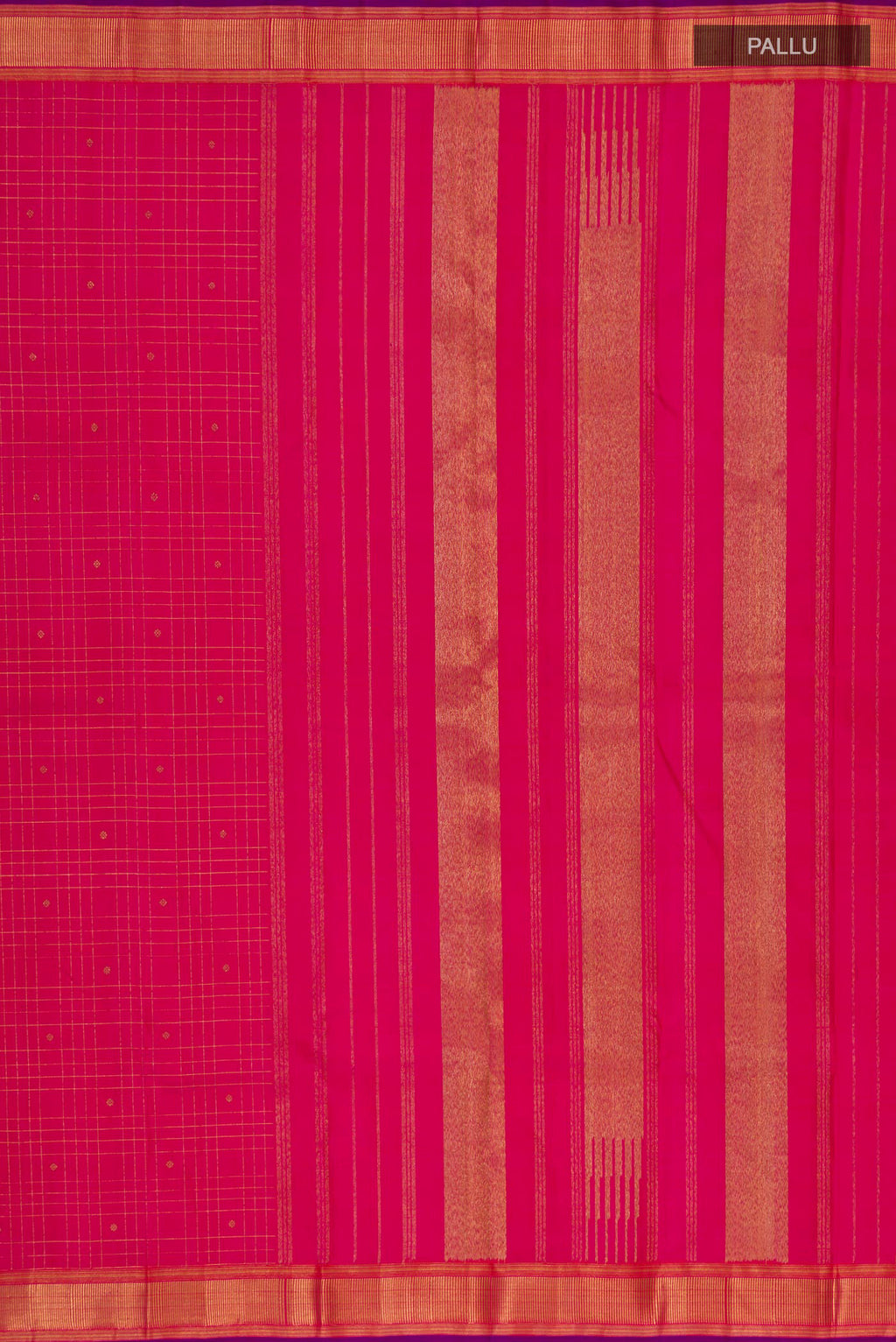 Close up image of the pallu of Pure Silk Pure Zari Pink Kanchipuram Saree with Checked design on the body and Zari Border. 