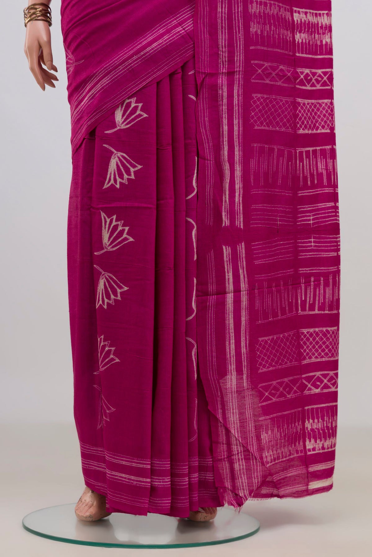Pleats and pallu of Pure Silk Pink Tussar Saree with Fancy on the body and Without Border. 