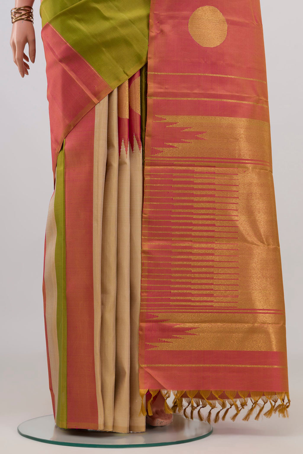 Pleats and pallu of Pure Silk Pure Zari Multi Color Kanjivaram Saree with Fancy on the body and Without Border. 