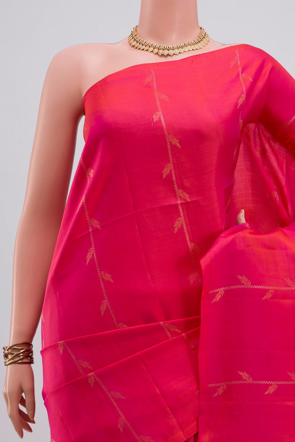 Border image of Pure Silk Pink Soft Saree with Zari Butta on the body and Without Border. 