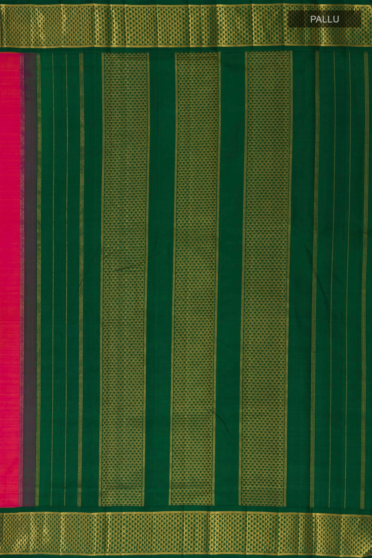 Close up image of the pallu of Pure Silk Pink Kanchipuram Nine Yards Saree with Plain Body and Zari Border. 
