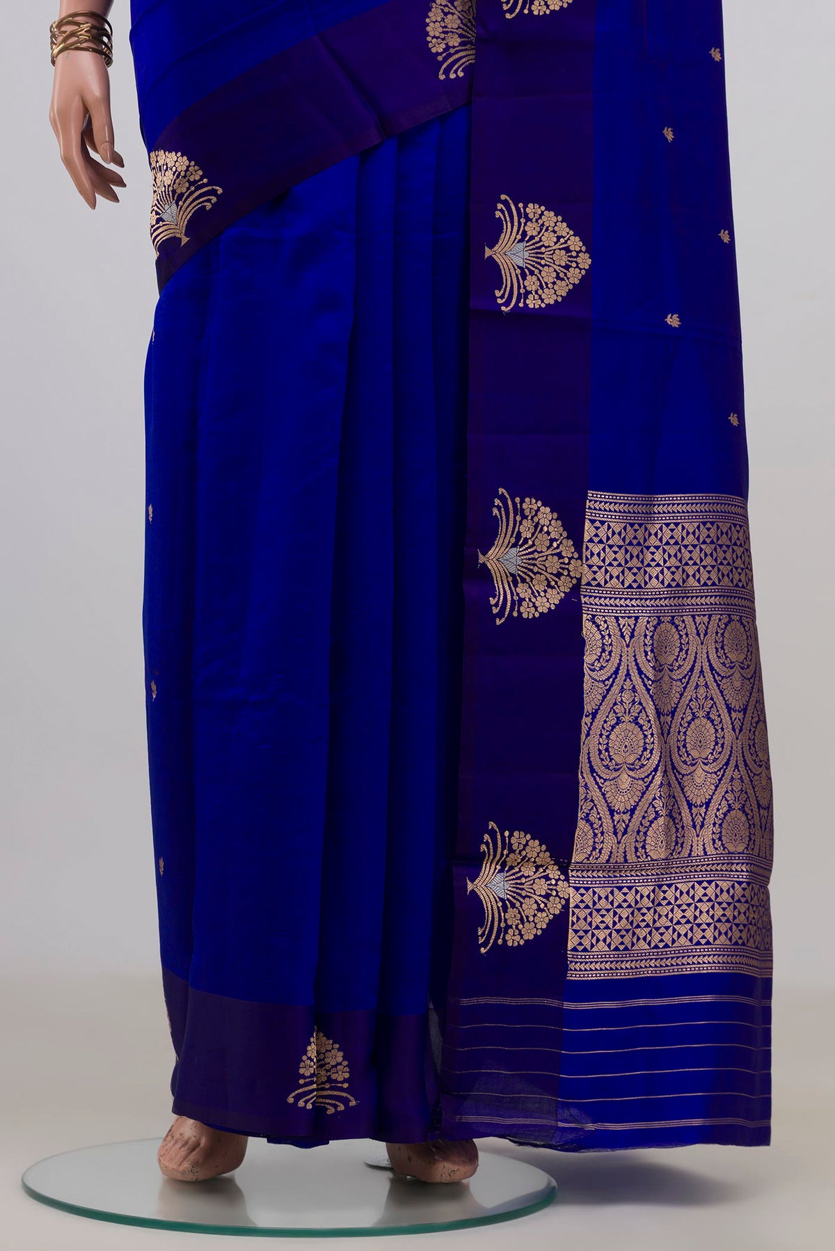 Pleats and pallu of Pure Silk Royal Blue Banarasi Katan Saree with Zari Butta on the body and Fancy Border. 