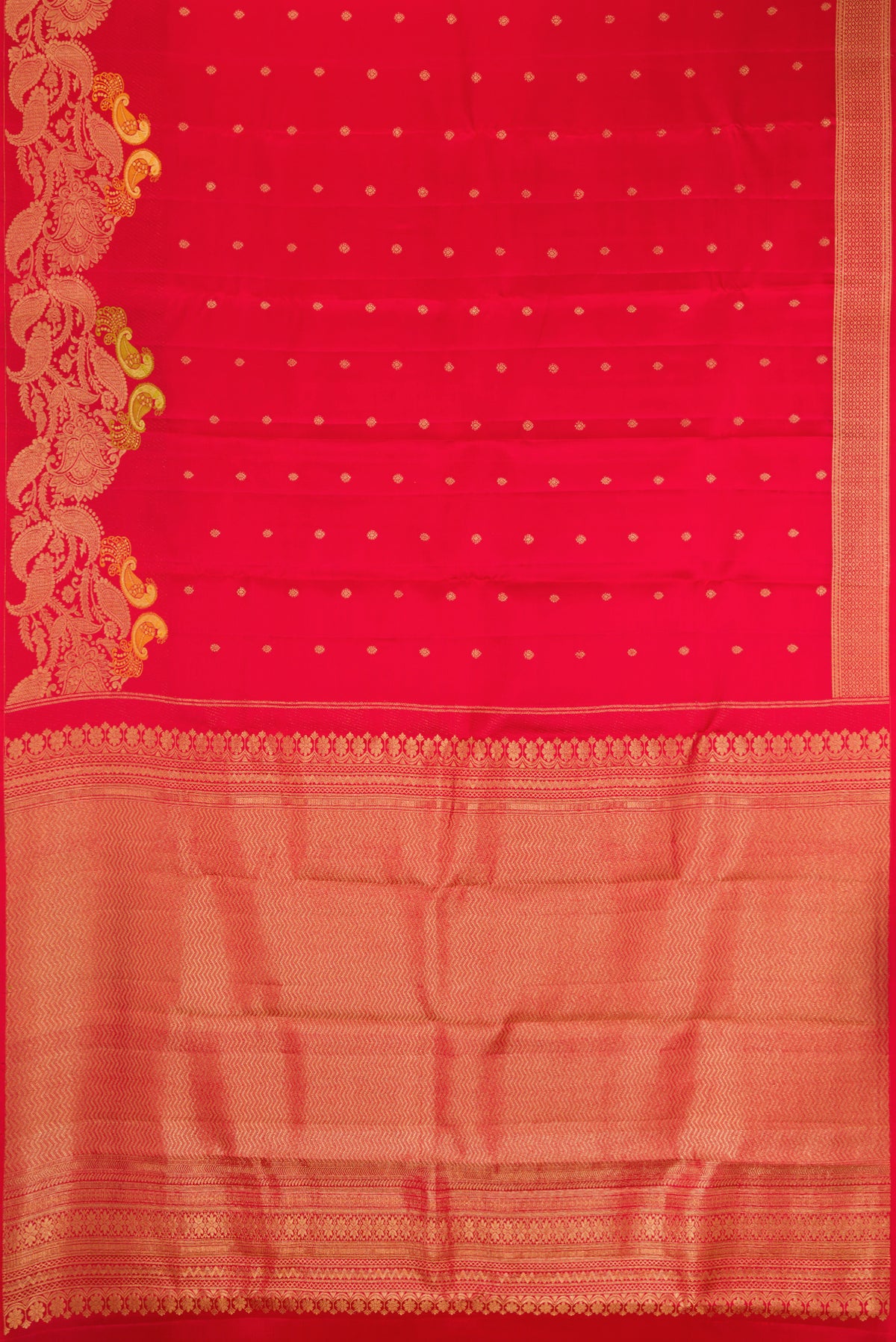 Red Dual Tone Kanchipuram Silk Saree with Zari Butta on the body and Fancy Border.  displayed on a mannequin