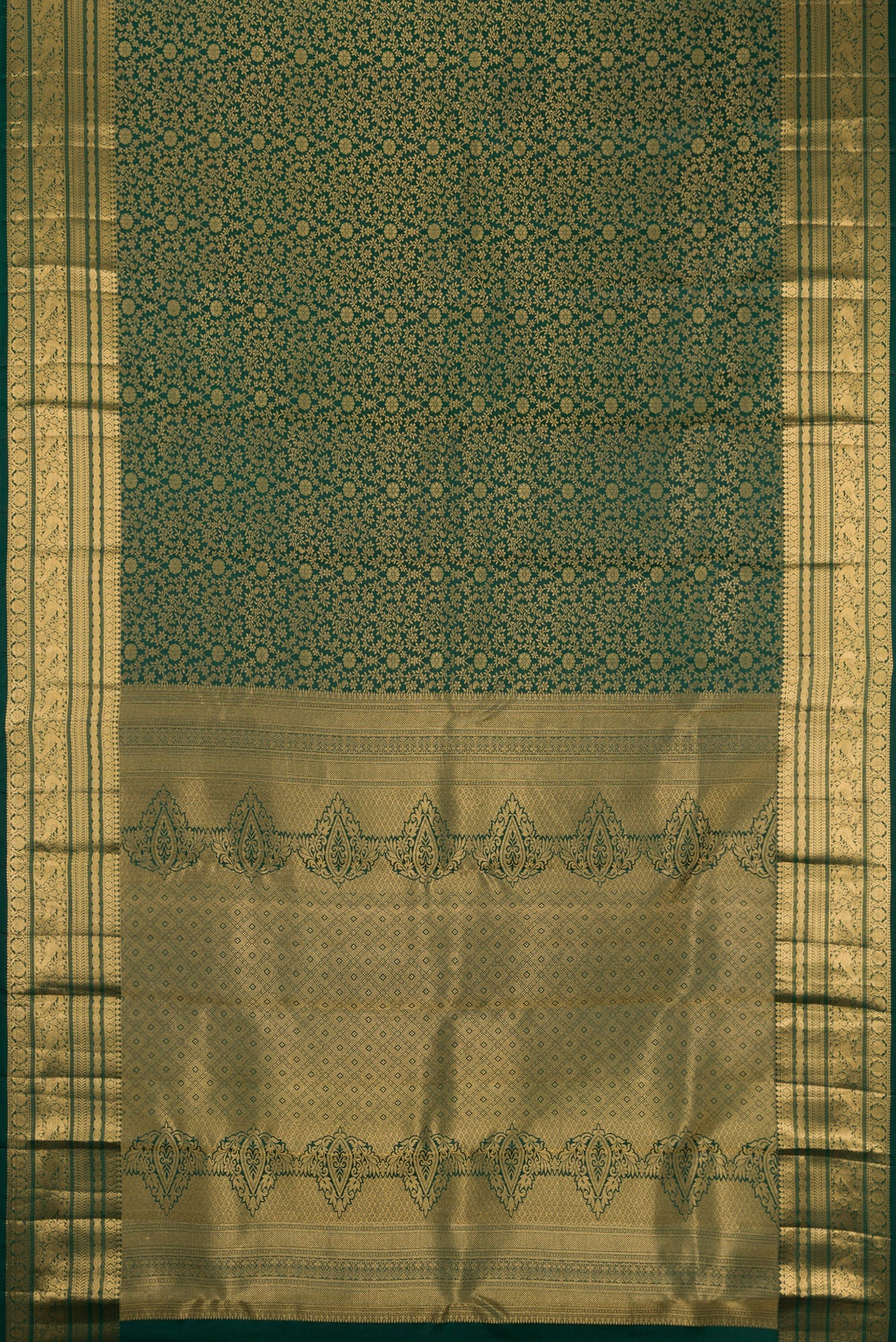 Bottle Green Dual Tone Kanchipuram Silk Saree with Zari Brocade on the body and Fancy Border.  displayed on a mannequin
