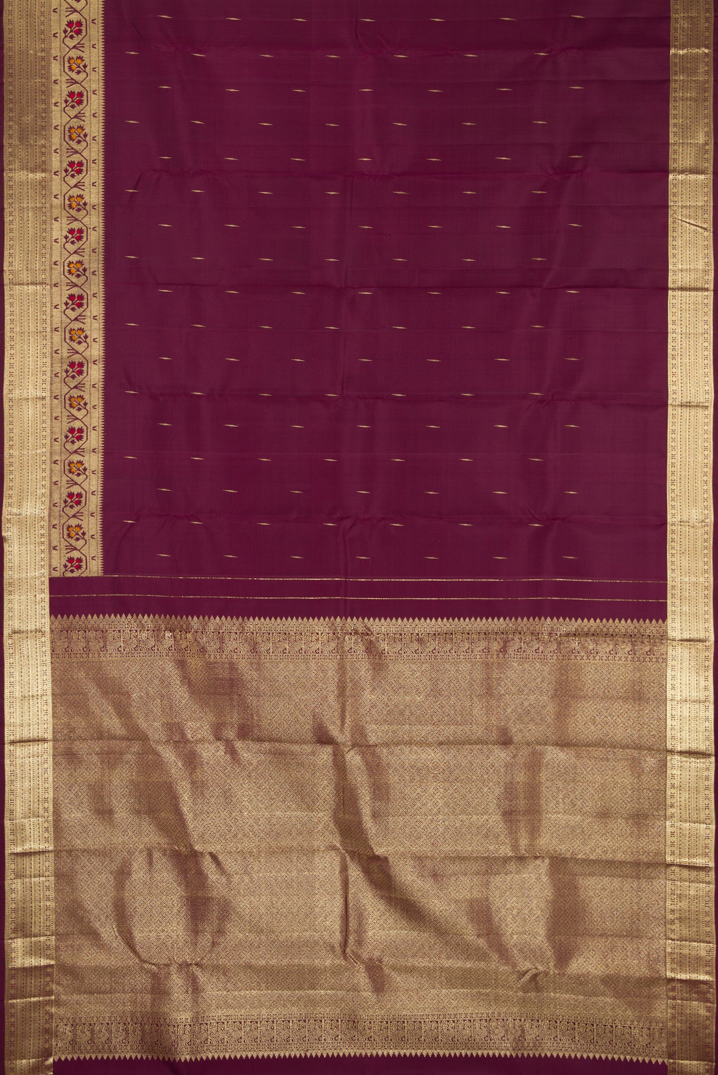 Coffee Brown Dual Tone Kanchipuram Silk Saree with Zari Butta on the body and Fancy Border.  displayed on a mannequin