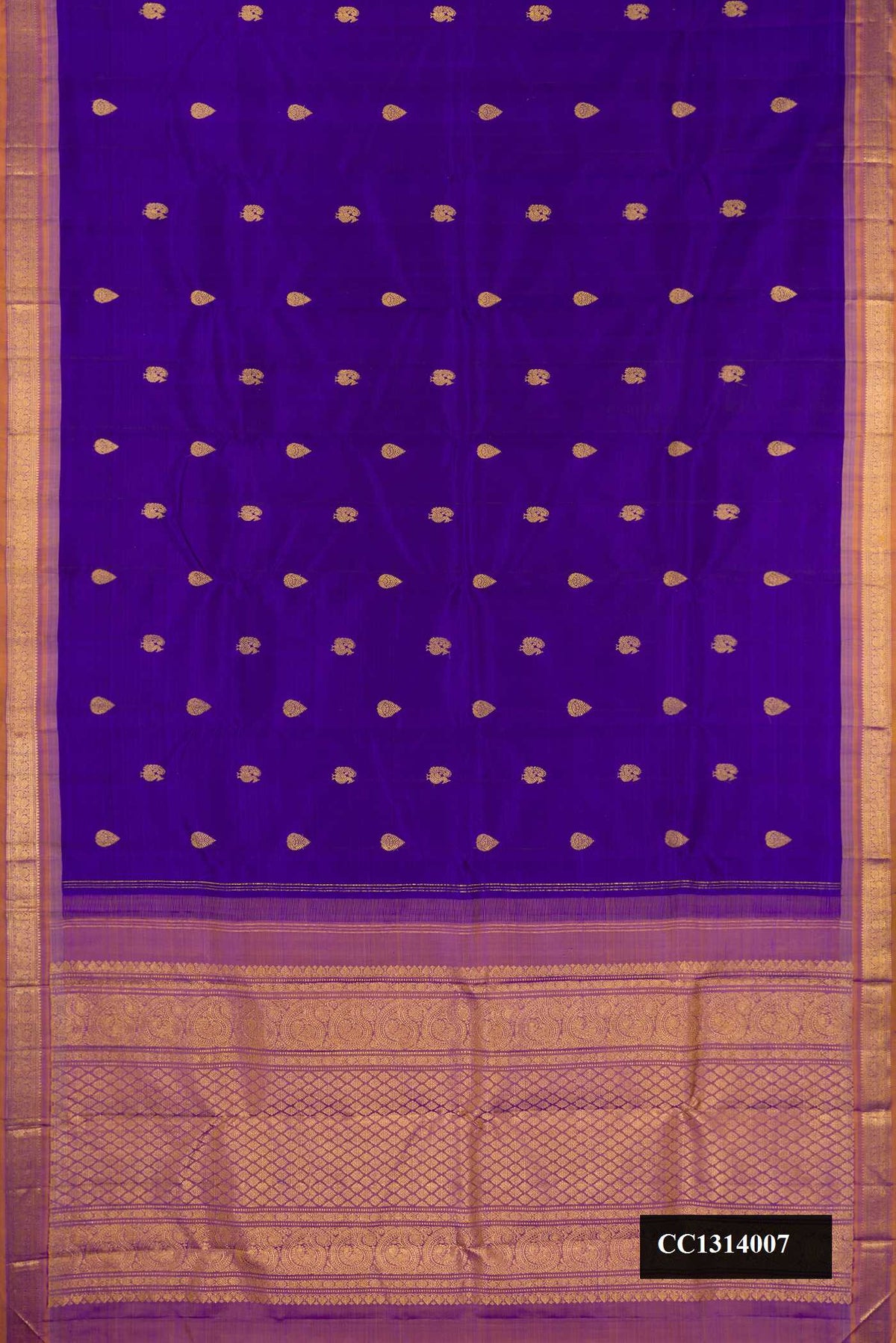 Royal Blue Dual Tone Kanchipuram Silk Saree with Zari Butta on the body and Zari Border.  displayed on a mannequin