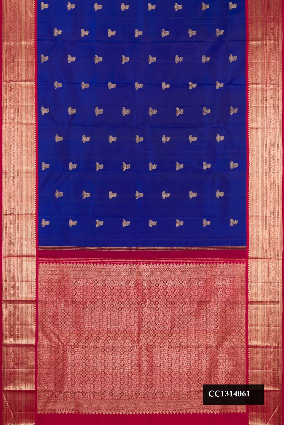 Royal Blue Dual Tone Kanchipuram Silk Saree with Zari Butta on the body and Zari Border.  displayed on a mannequin