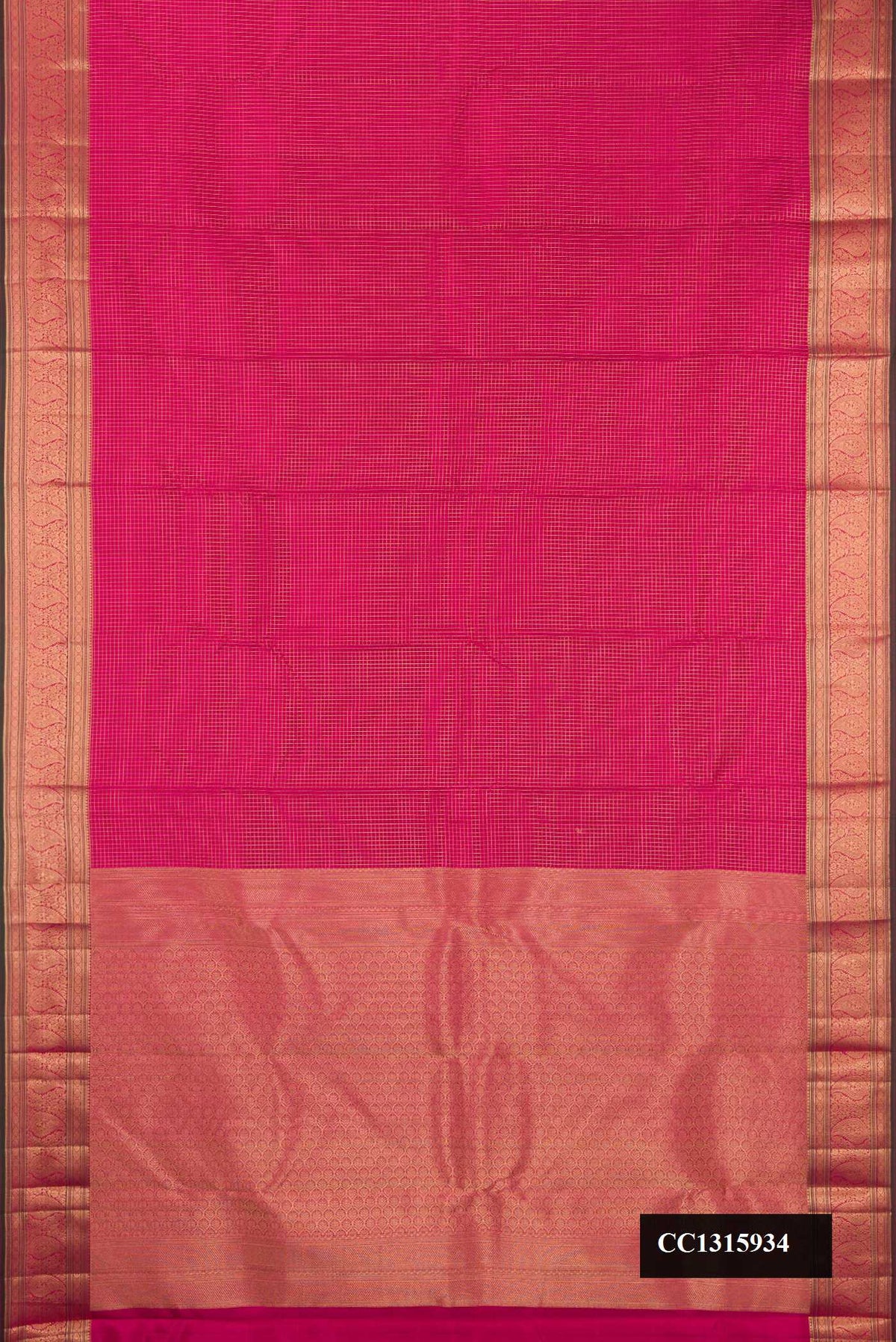 Pink Dual Tone Kanchipuram Silk Saree with Checked design on the body and Zari Border.  displayed on a mannequin