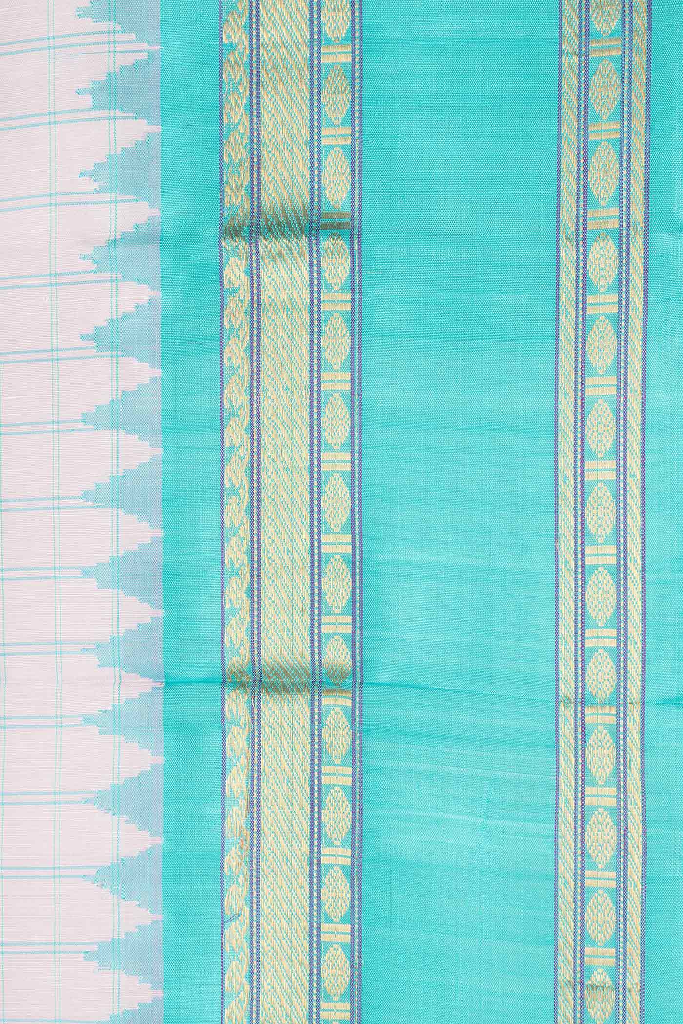 Border image of Lavender Dual Tone Linen Saree with Checked design on the body and Zari Border. 