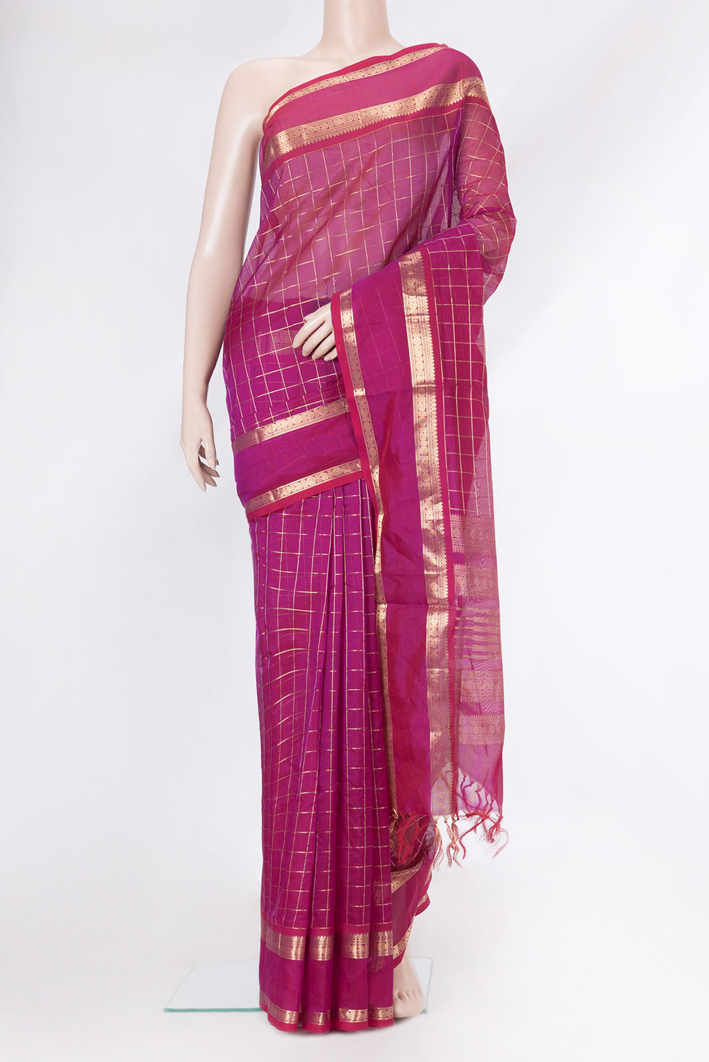 Magenta Dual Tone Silk Cotton Saree with Checked design on the body and Zari Border.  displayed on a mannequin