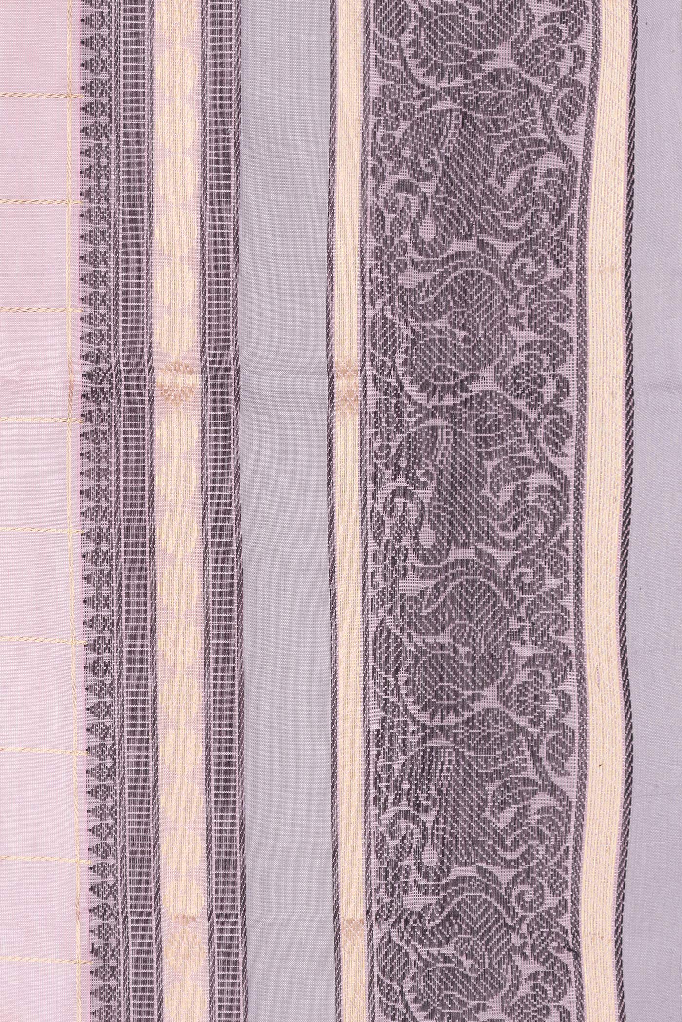 Border image of Pink Dual Tone Silk Cotton Saree with Checked design on the body and Zari And Thread Border. 