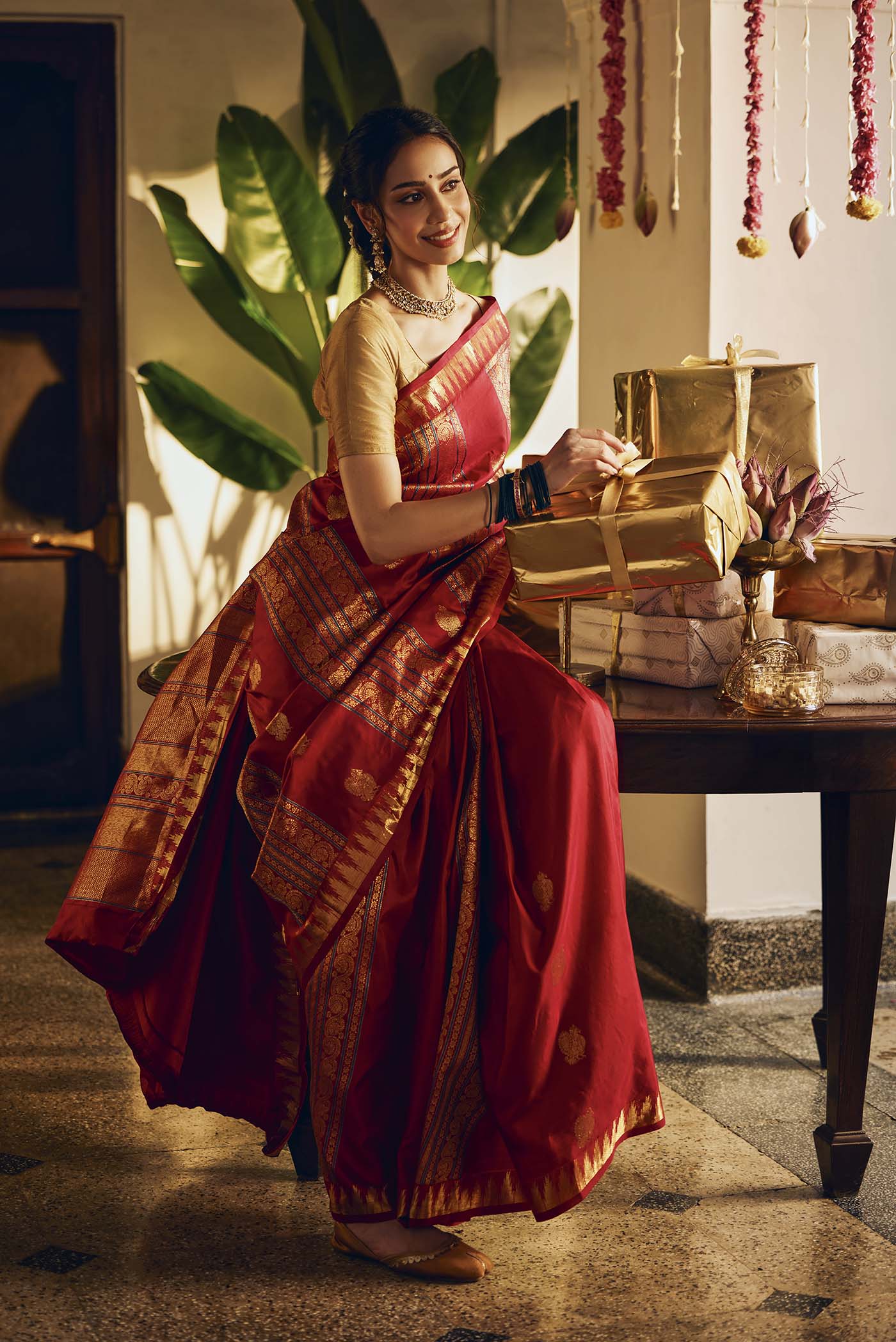 Amaaya-Red Kanchipuram Silk Saree