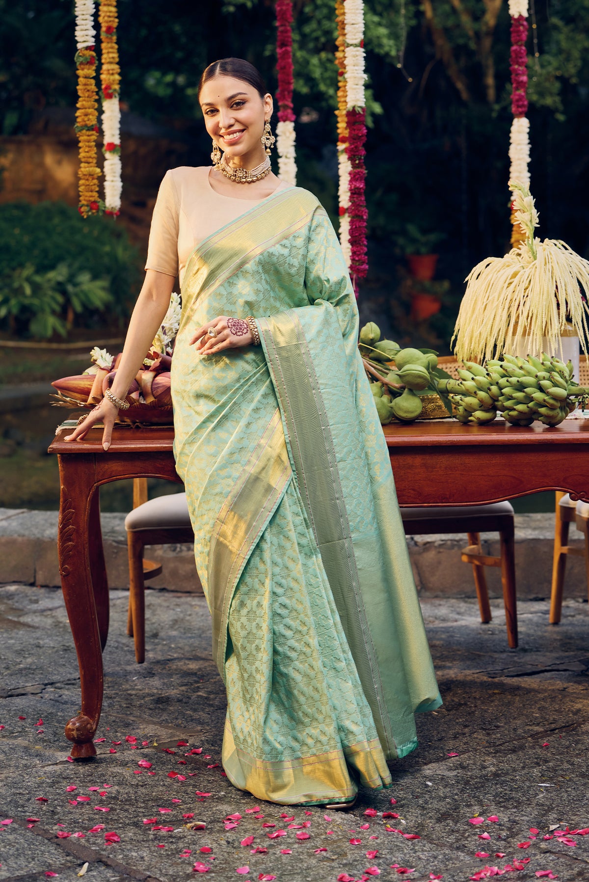 Vaanya-Pure Silk Mint Green Kanchipuram Saree